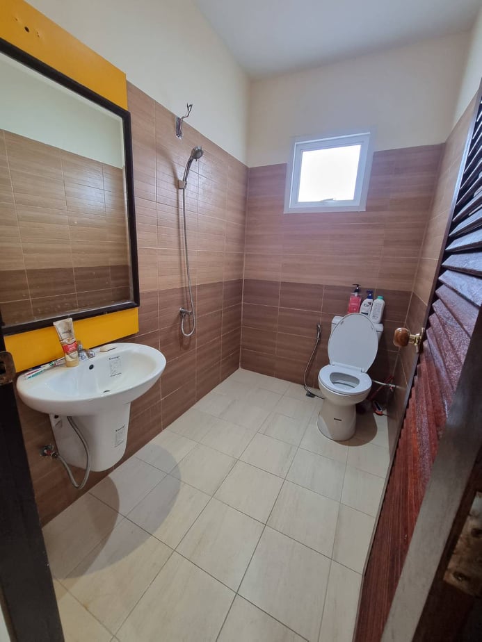 For Rent : Pasak, Private House 3 bedrooms 4 bathrooms, 160 SQ.M.