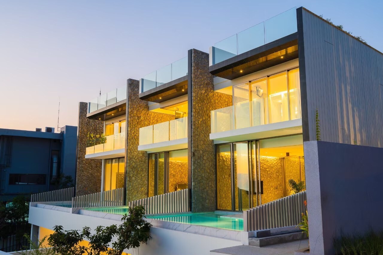 For Sale : Kata Private Luxury Pool Villa, 5 bedrooms 6 Bathrooms, Sea view.