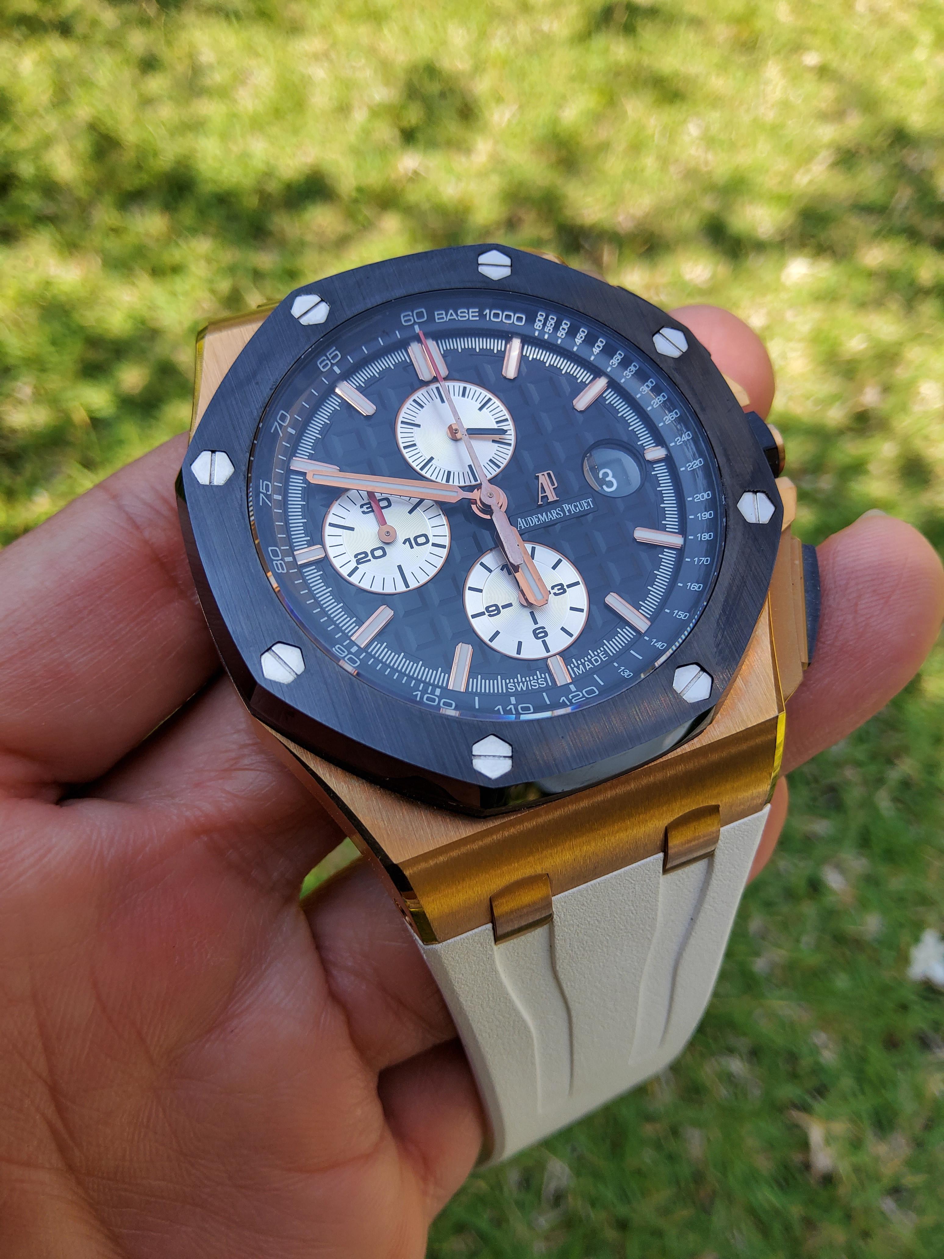 USED AP OFFSHORE NOVELTY CHRONOGRAPH ROSEGOLD (44MM.)