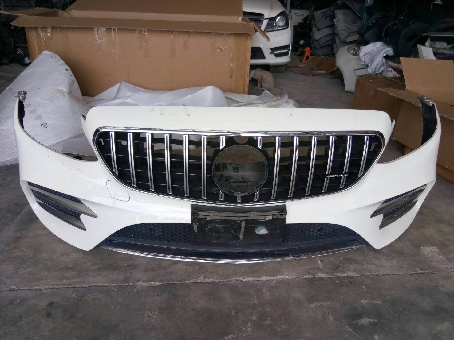 กันชนหน้าBENZ W213