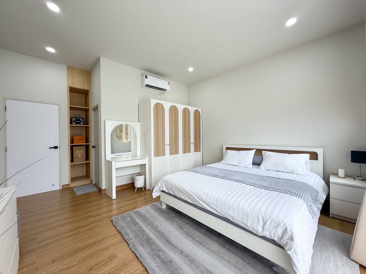 For Sales : Thalang, 2-Story Town House, modern-minimal style, 2 Bedrooms 2 Bathrooms