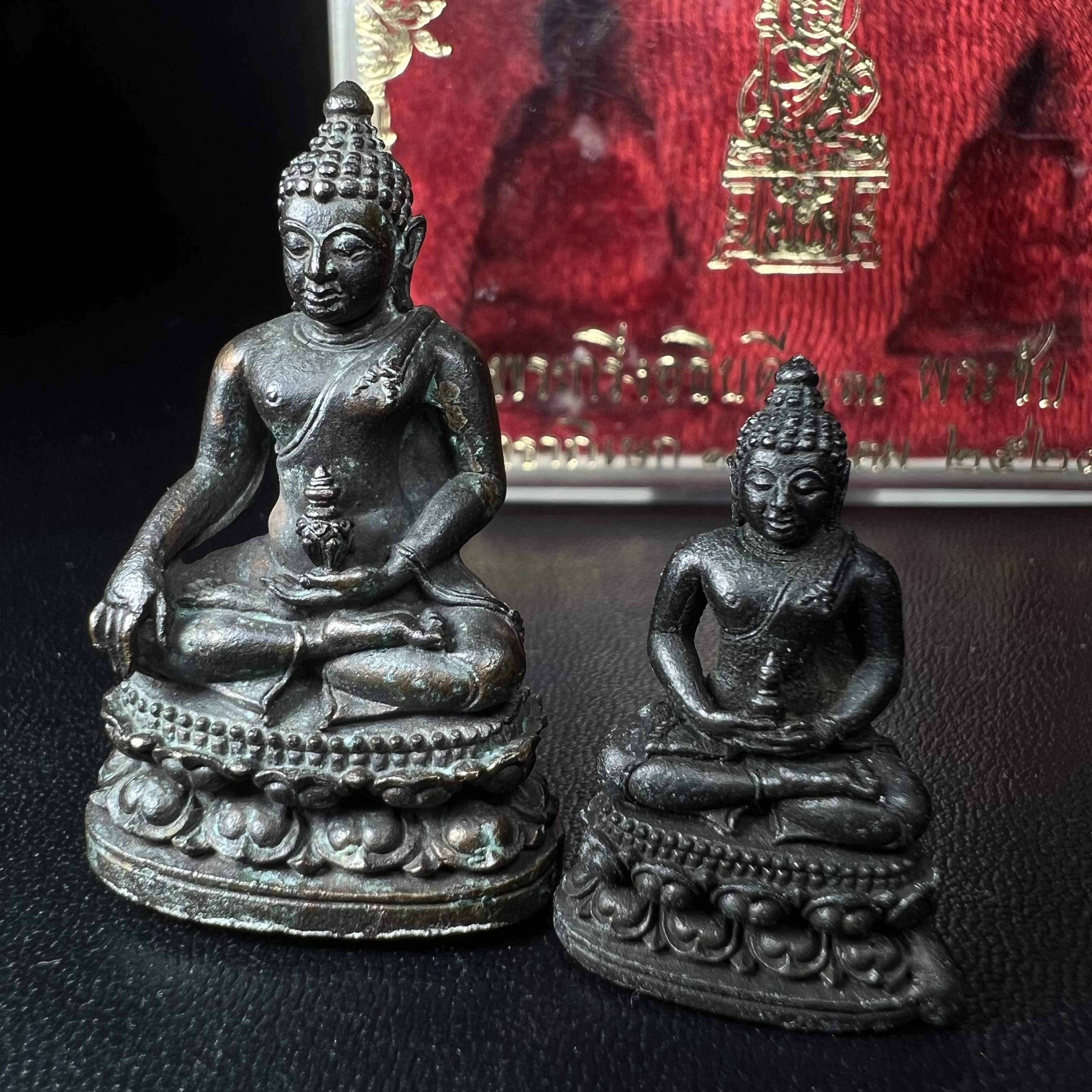 พระกริ่ง-พระชัยวัฒน์อธิบดี ปี2525 ของดีอัยการ (มีไว้บูชาเลื่อนยศเลื่อนตำแหน่งทุกท่าน)(1ใน 2525 ชุด)