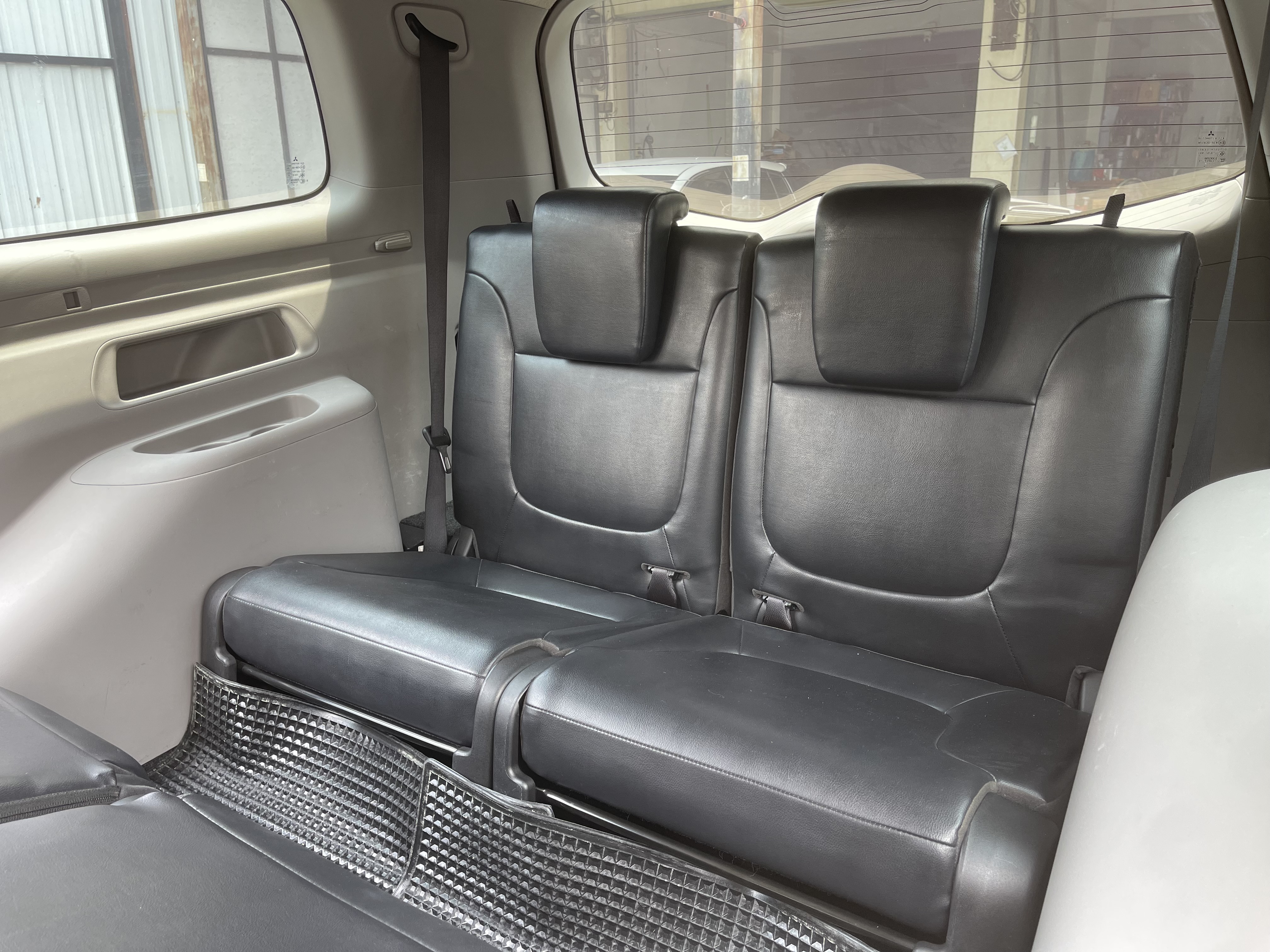 Mitsubishi Pajero Sport 2.5 GT 2WD At 2013 ขาวมุก