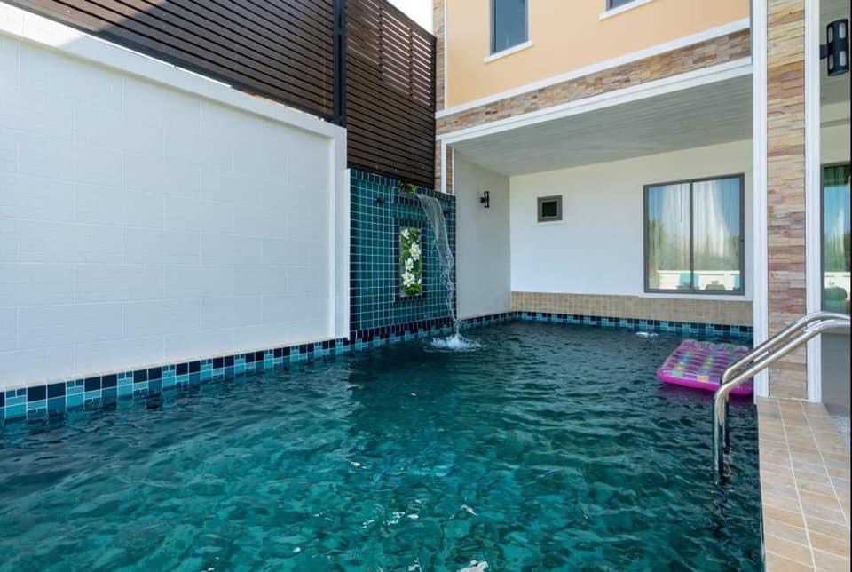For Rent : Bangtao Private Pool Villa, 3 bedrooms 4 Bathrooms, Pool view.