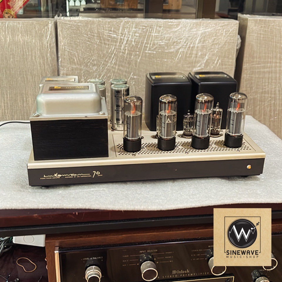 ฝากขาย Tube Power Amp ยี่ห้อ Luxman รุ่น MQ-70 (Made in Japan)