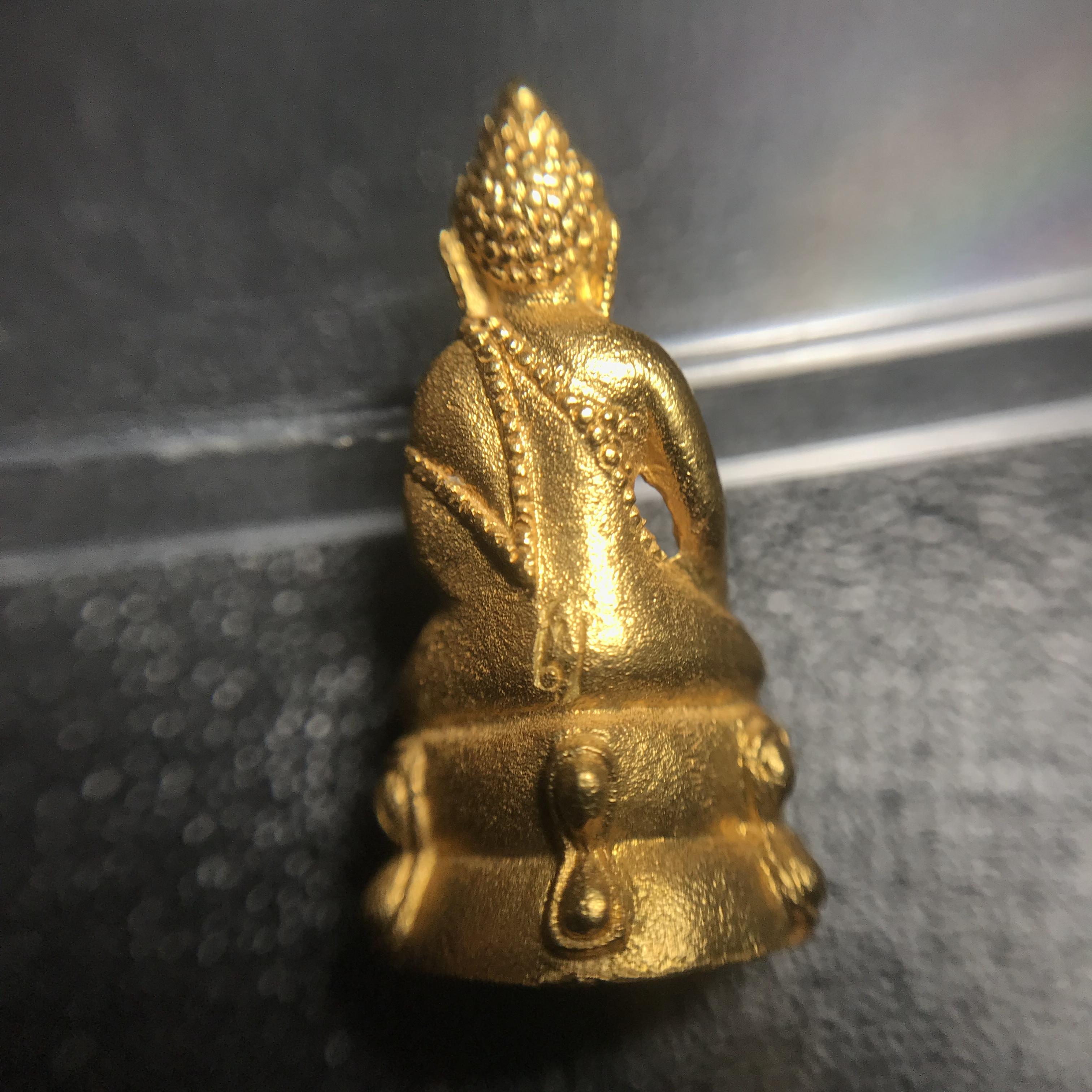 พระชัยวัฒน์นวปทุม ภปร. วัดปทุมวนาราม ปี2535 เนื้อทองคำ(ในหลวงรัชกาลที่9เสด็จเททอง)(สภาพสวยเดิมครบสมบูรณ์)