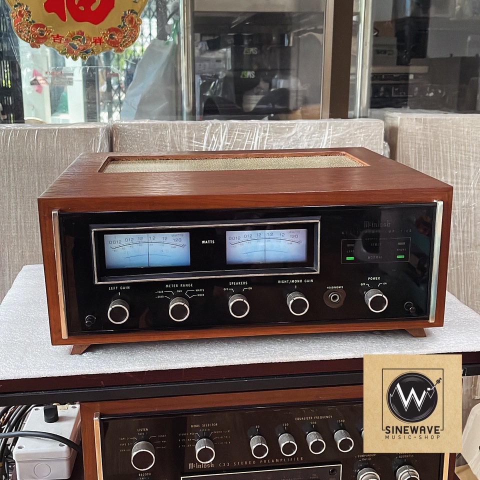 Power Amp ยี่ห้อ Mcintosh รุ่น MC-2125 (Made in USA) ไฟ 220Volts