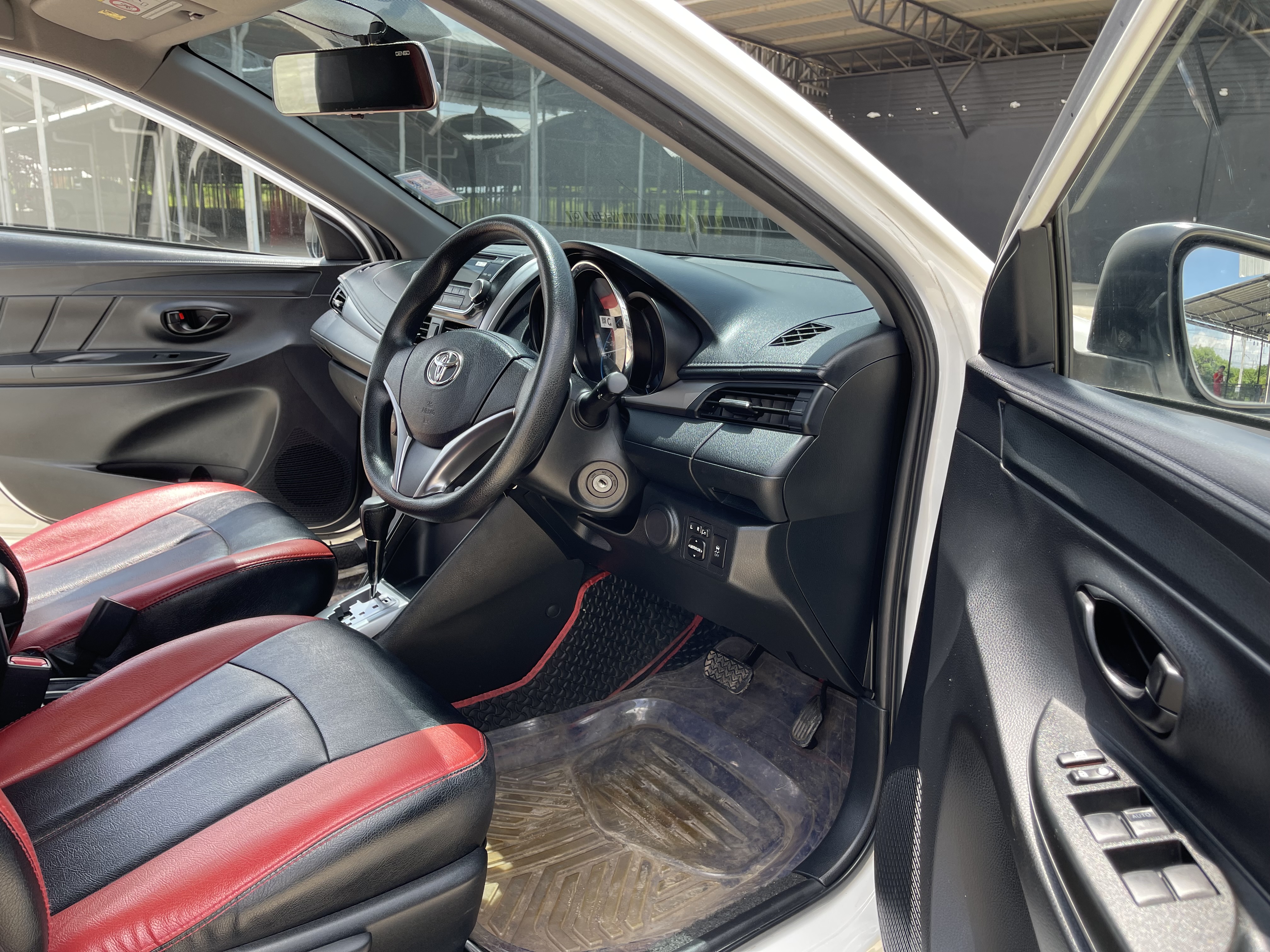 Toyota Vios 1.5 E (E85) At 2016 ขาว