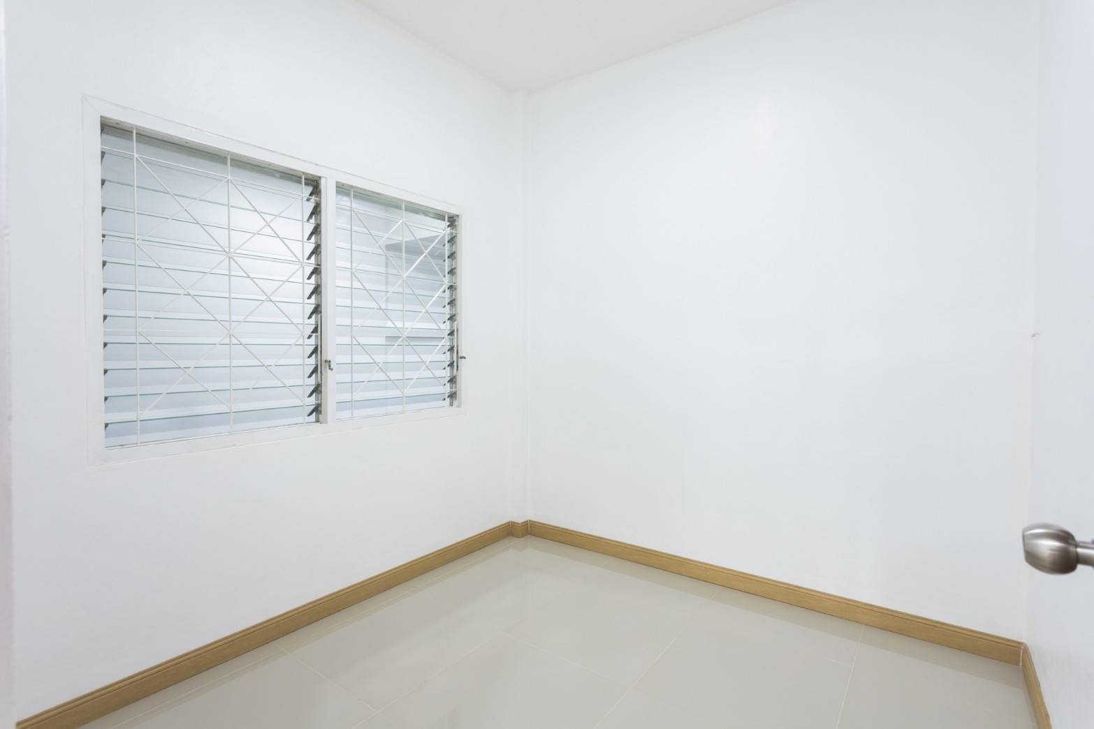 For Sale : Thalang, Single-storey townhouse, 3 Bedrooms 1 Bathrooms