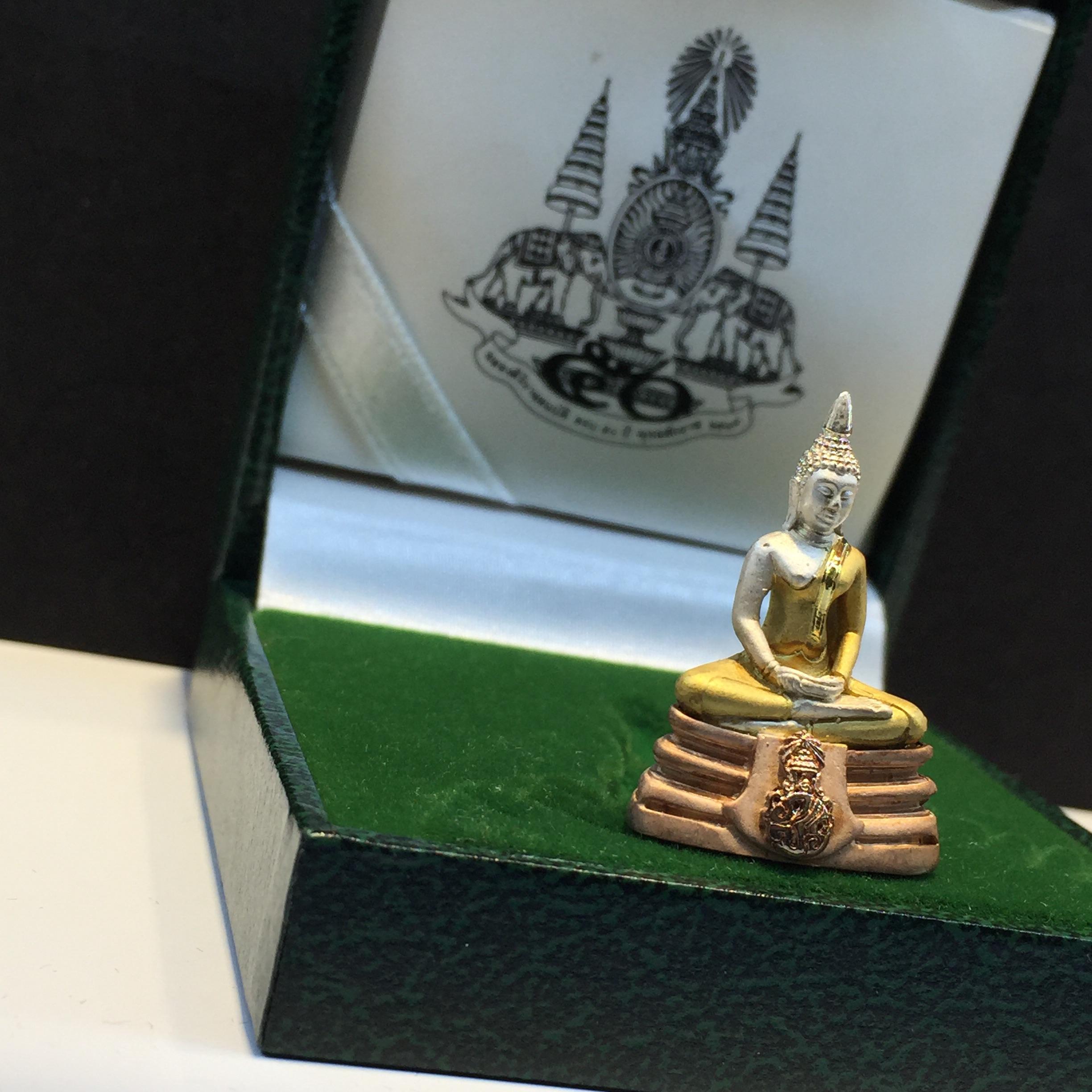 พระกริ่งพระพุทธโสธร ภ.ป.ร.ย้อนยุค เนื้อเงิน3Kบริสุทธิ์ 99% ปี2539