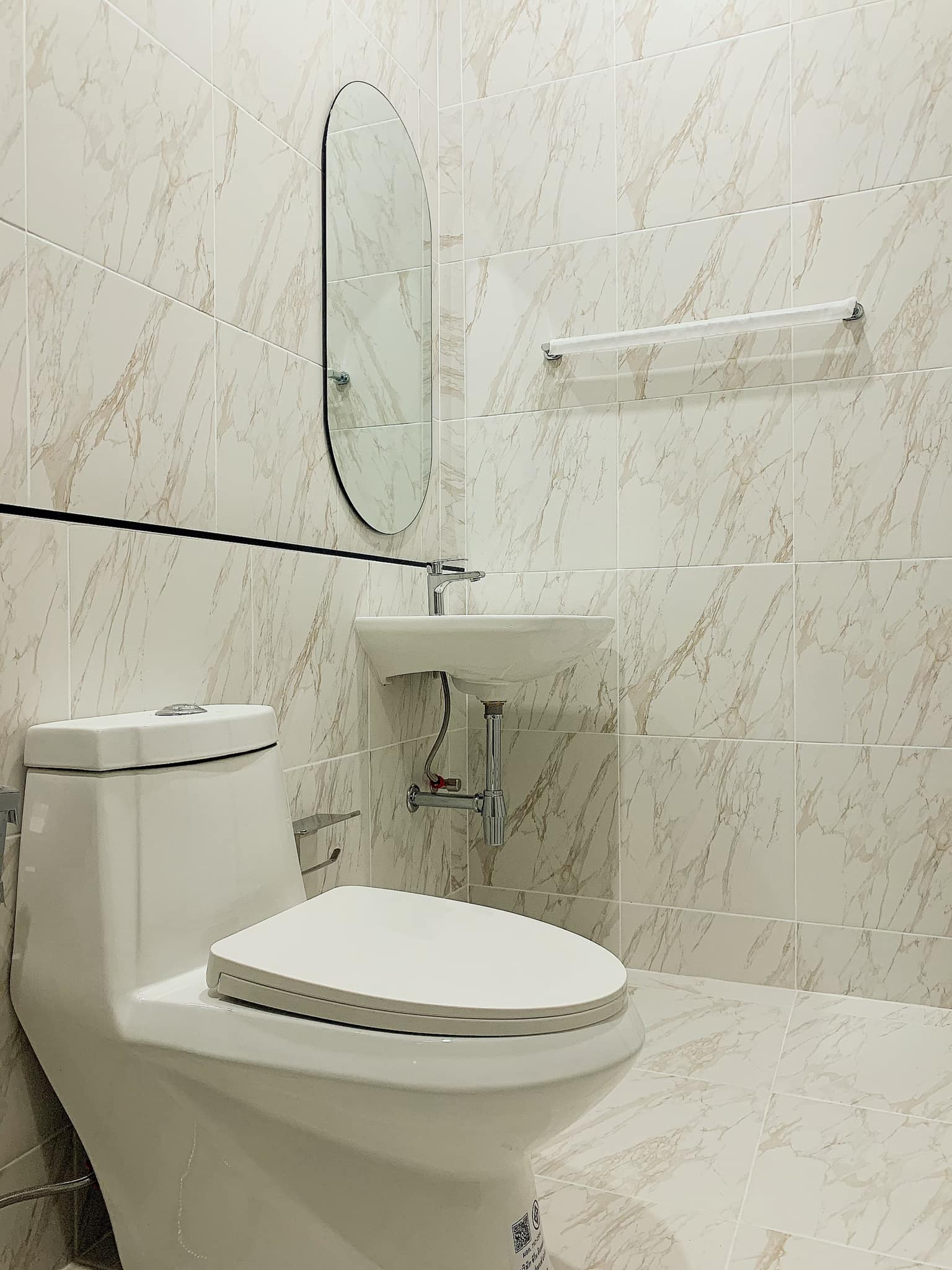 For Sale : Ratsada-Siray, Luxurious townhome, English style, 2 Bedrooms 2 Bathrooms