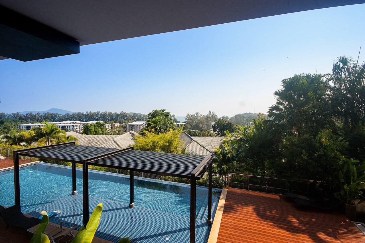 For Sale : Rawai At The Tree condominium 1 bed room at 2rd Floor Pool & Sea View. Size 35 Sqm.