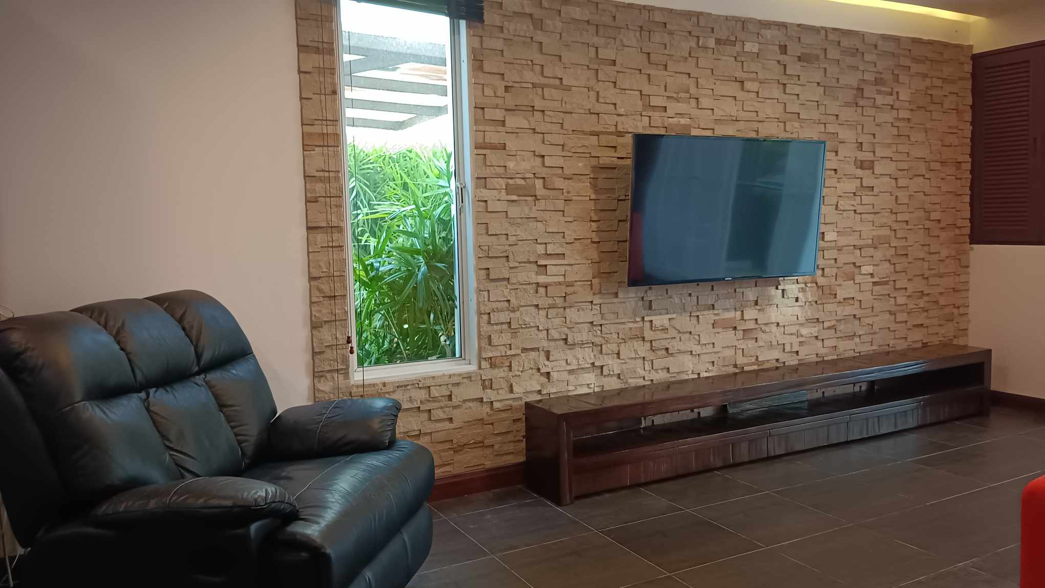 For Rent : Thalang, Townhome Modern Style , 3 bedrooms 2 bathrooms