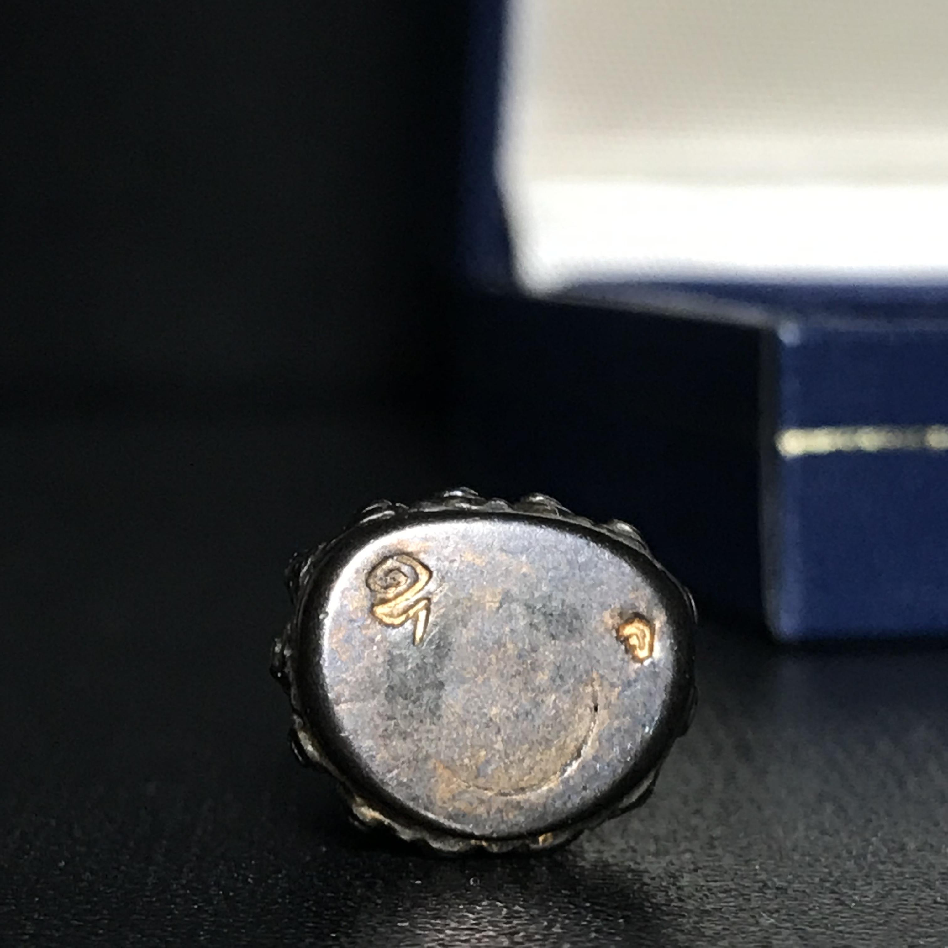 พระกริ่งพุทธอุดมสมบูรณ์ (พระปุ้มปุ้ย) เนื้อนวโลหะ วัดบวรนิเวศวิหาร ปี2535(รุ่นแรก)(1ใน2000องค์)