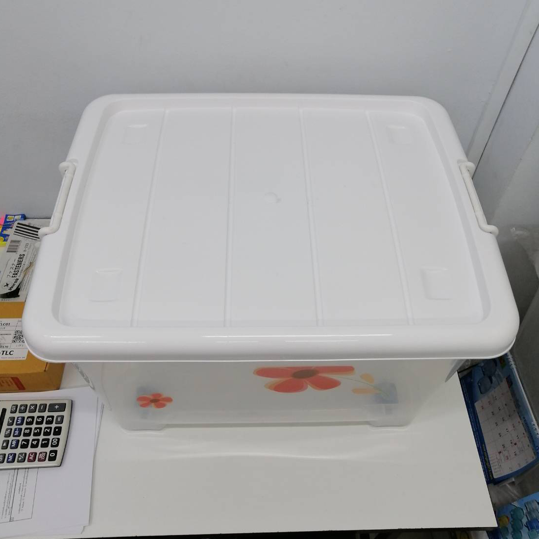 กล่องมีล้อ S-022 ขาวใส พิมพ์ลาย