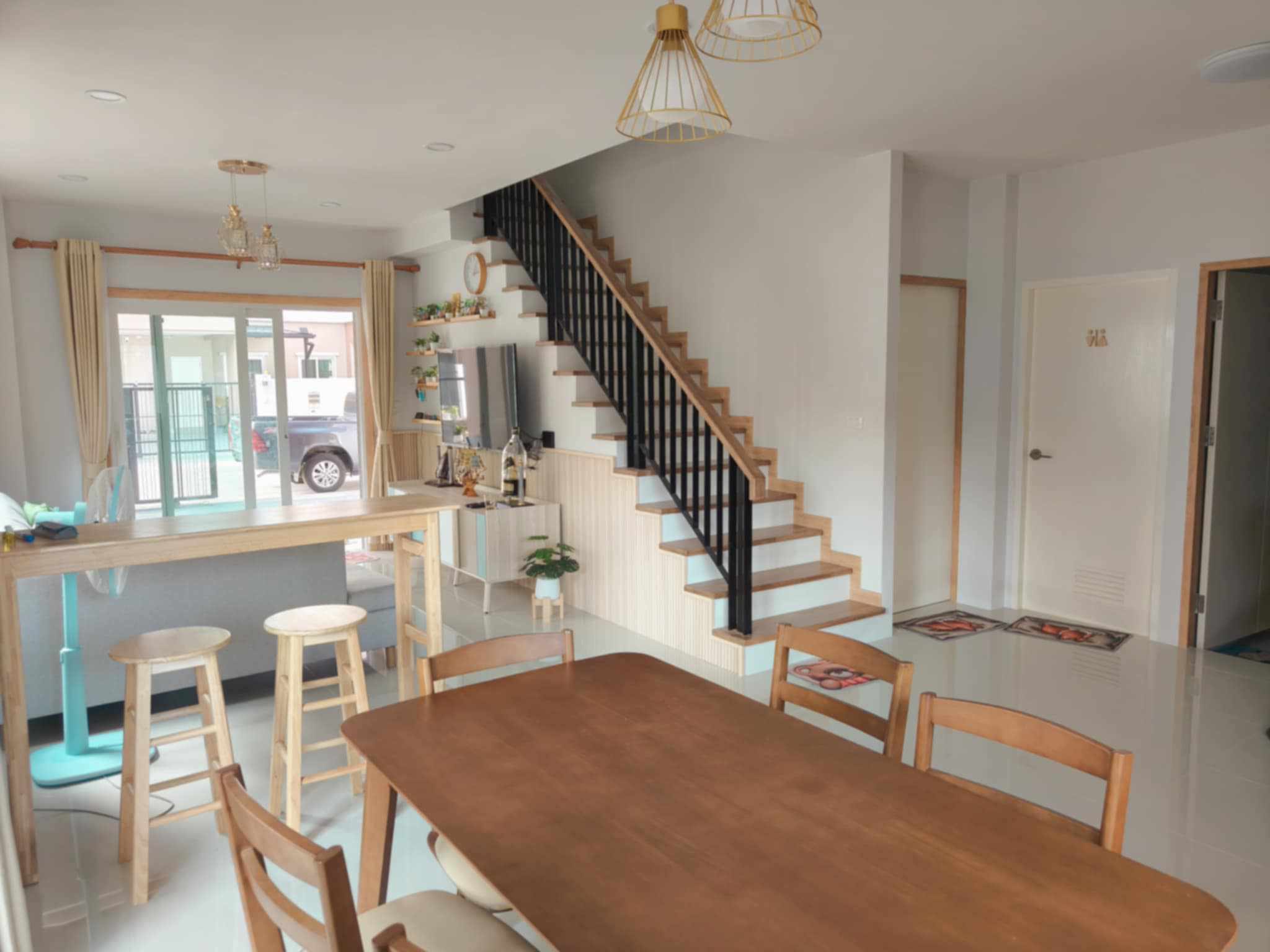 For Rent : Kathu, Semi-detached house, 4 bedrooms 3 bathrooms