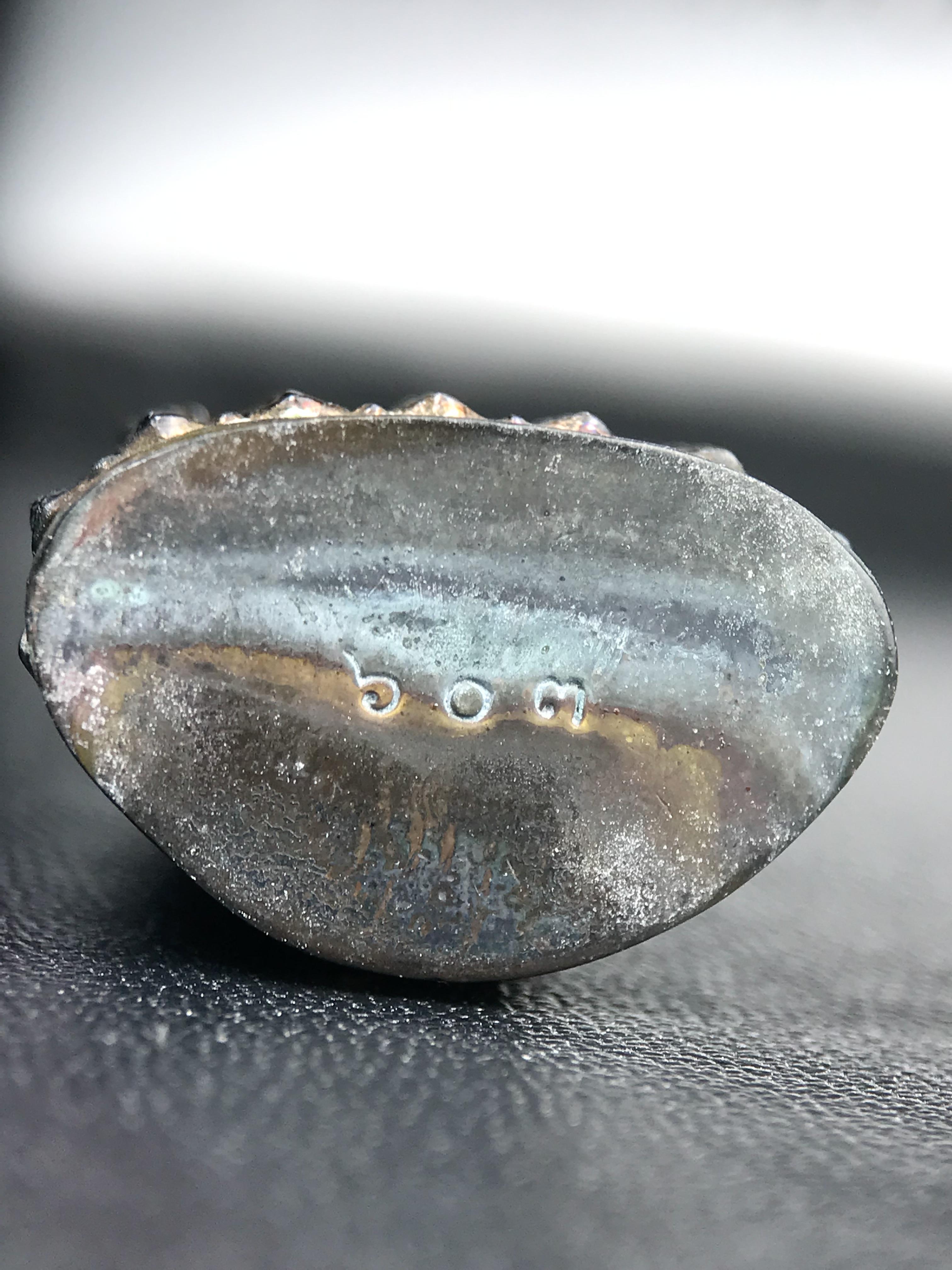 พระกริ่งชินรังษี วัดบวรนิเวศวิหาร ปี 2550 เนื้อนวโลหะ สมเด็จพระญาณสังวร สมเด็จพระสังฆราช ทรงเททองด้วยพระองค์เอง(พุทธศิลป์สุดงดงาม) (องค์หมายเลข ๖๐๓ เลขสวยผลรวมได้เก้าเจริญก้าวหน้าในทุกๆด้าน) 1 ใน 1000 องค์ หายาก