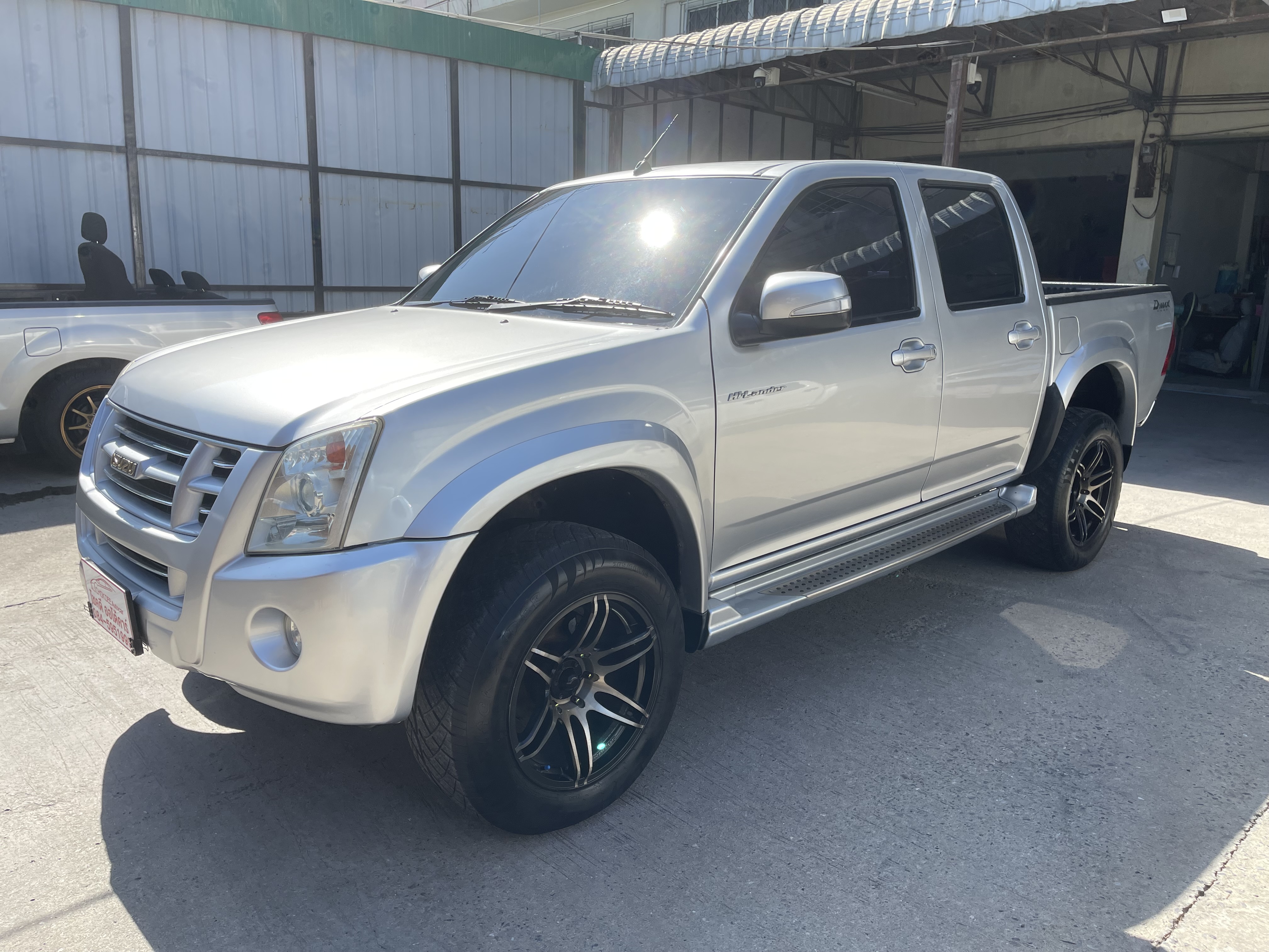 Isuzu Dmax 4ประตู Hi-Lander 2.5 Abs 2008 เงิน