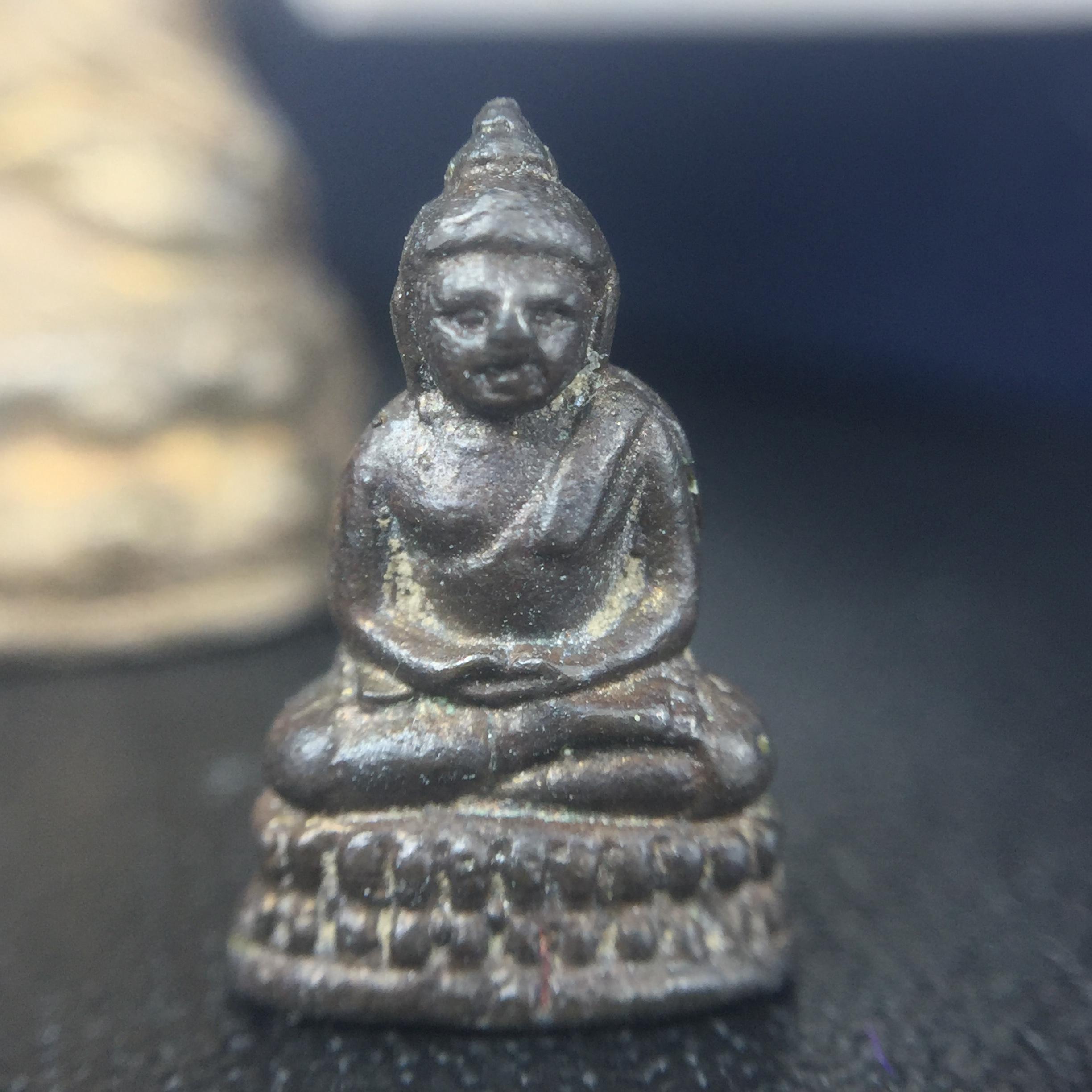 พระกริ่ง-พระชัยวัฒน์ "บูชาพระคุณ" 90 พรรษา 3 ตุลาคม 2546 สมเด็จพระญาณสังวร สมเด็จพระสังฆราชฯ วัดบวรนิเวศวิหาร(ตอกโค๊ดพร้อมหมายเลข ๗๙)(ที่สุดแห่งกริ่งที่มีขั้นตอนกระบวนการจัดสร้างตามโบราณประเพณีและมวลสารบรรจุในองค์พระกริ่งแห่งยุค)หายากมาก!!!!