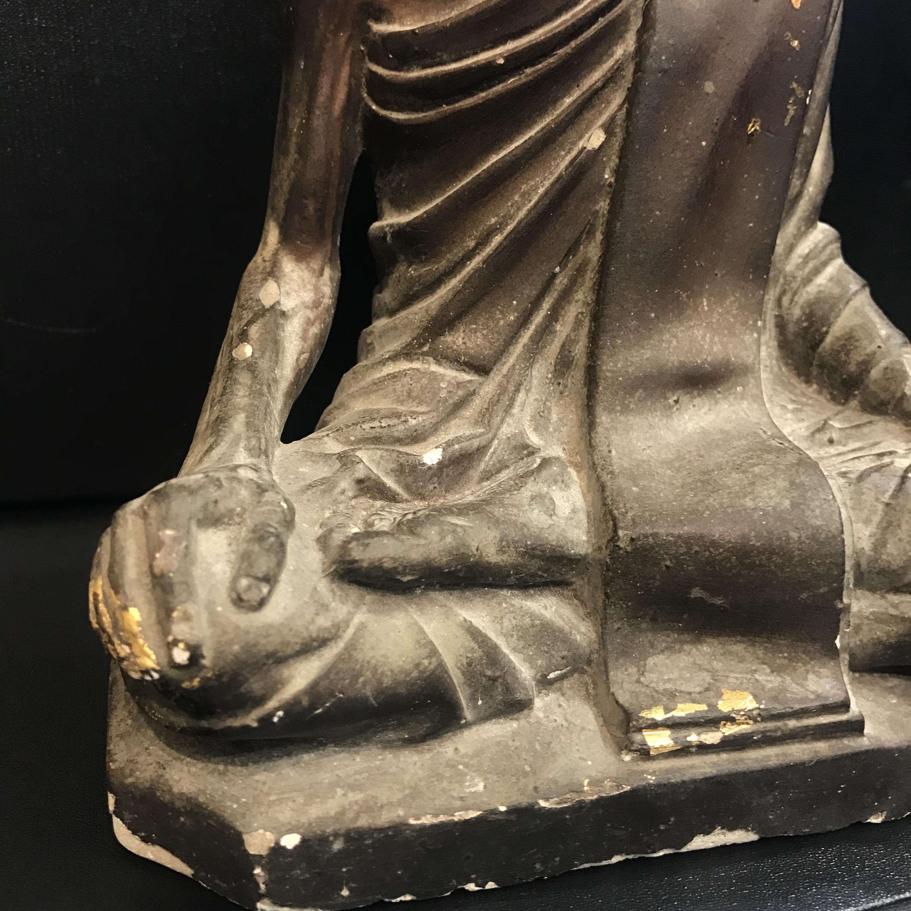 พระรูปเหมือนสมเด็จพระสังฆราชเจ้า กรมหลวงวชิรญาณวงศ์ (ชื่น) วัดบวรนิเวศฯ. ปี 2502 หล่อเนื้อปูนพลาสเตอร์ ขนาดหน้าตัก 5 นิ้ว (หายากยิ่ง)