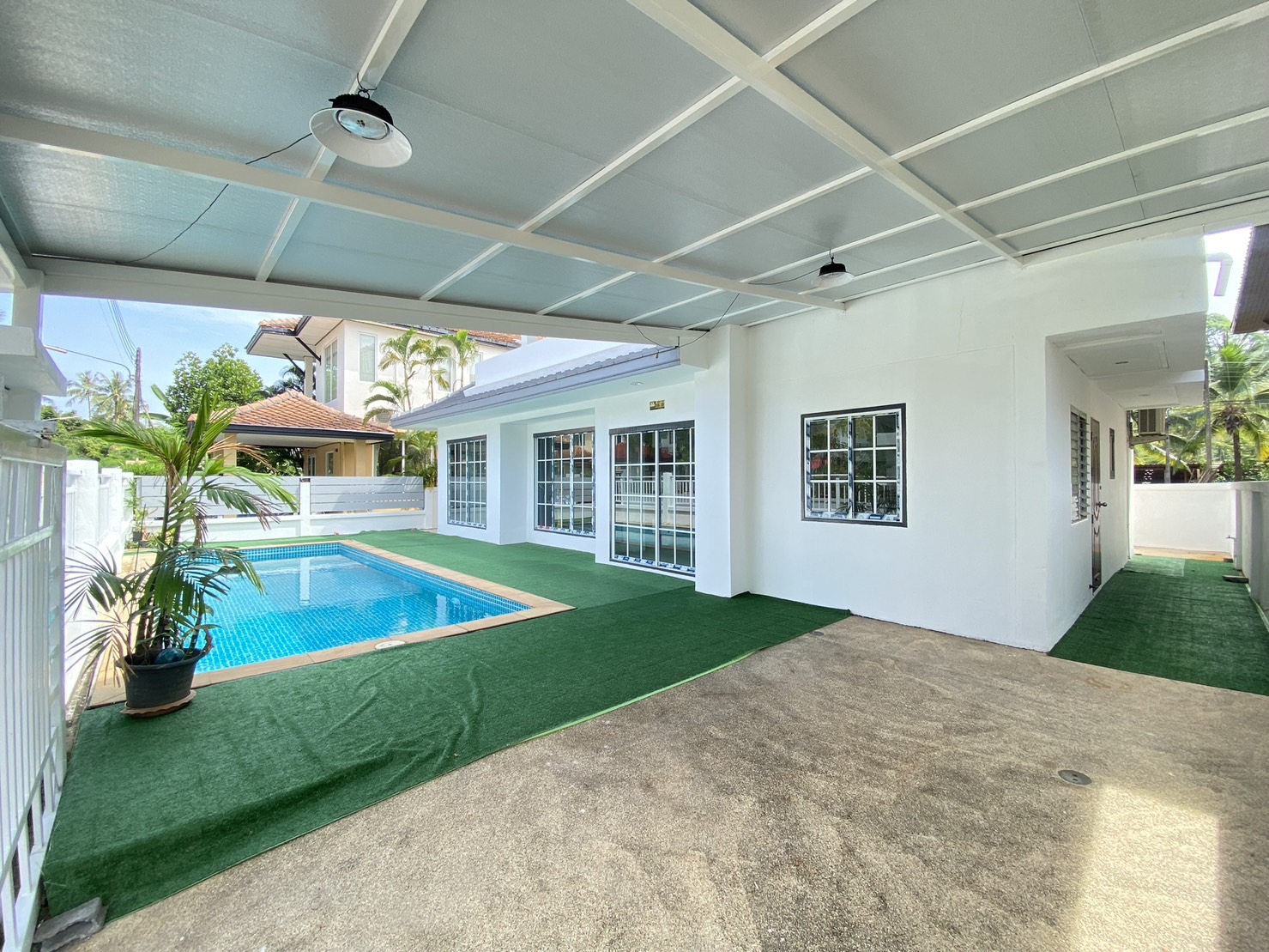 For Rent : Thalang, Private Pool Villa near Airport, 5 Bedrooms 4 Bathrooms