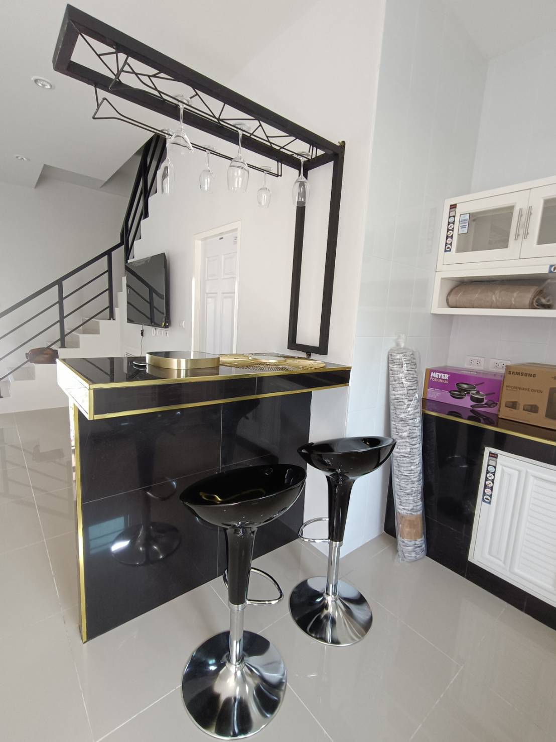 For Rent : Chalong, 2-Story Town House @Soi Palai, 3 bedrooms 2 bathrooms