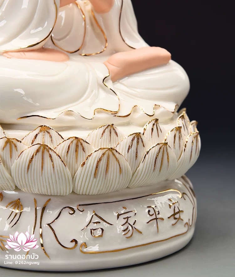 พระโพธิสัตว์กวนอิม พระแม่กวนอิมโพธิสัตว์ ปางพนมมือ ประทับนั่งดอกบัว ขนาด 12/16 นิ้ว
