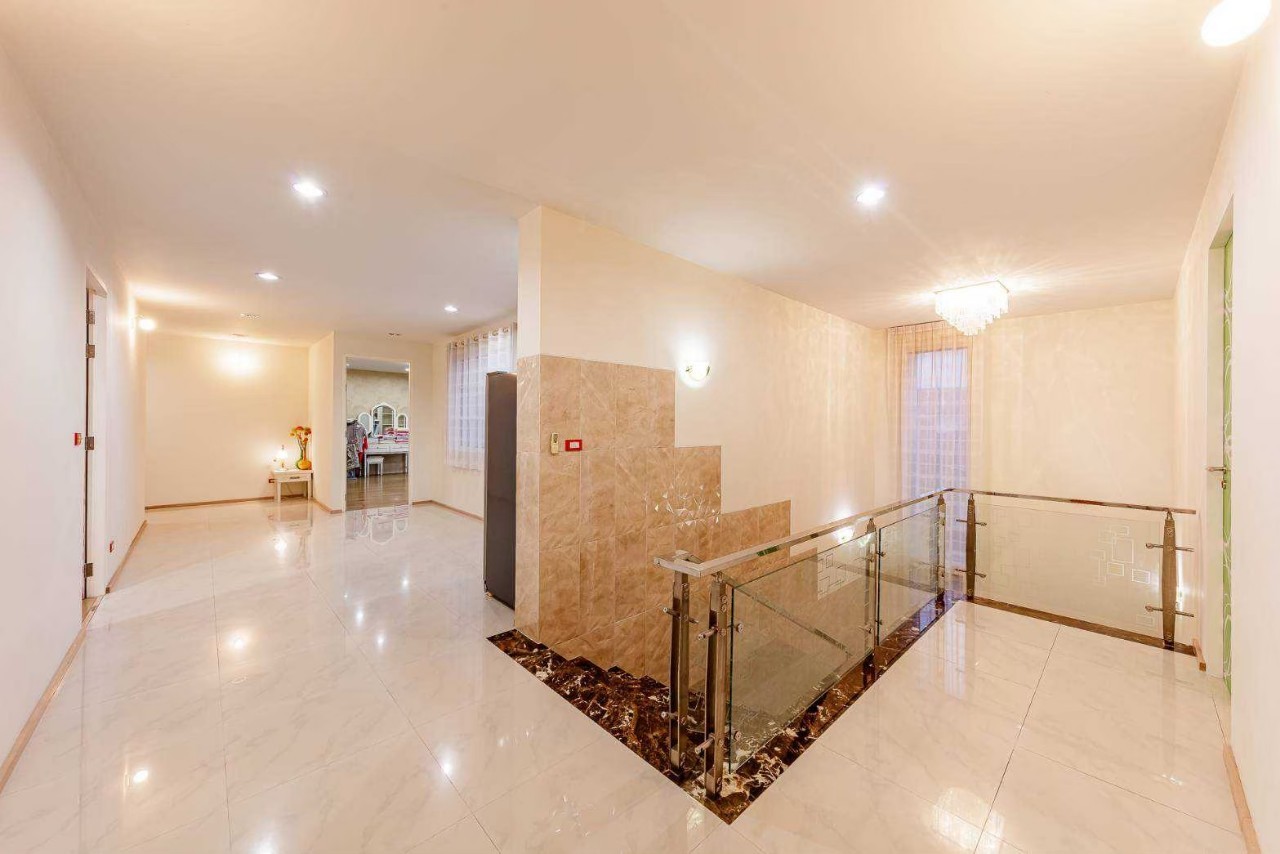 For Sale : Phuket Boat lagoon 4 Bedrooms 4 Bathrooms 163 SQ.W