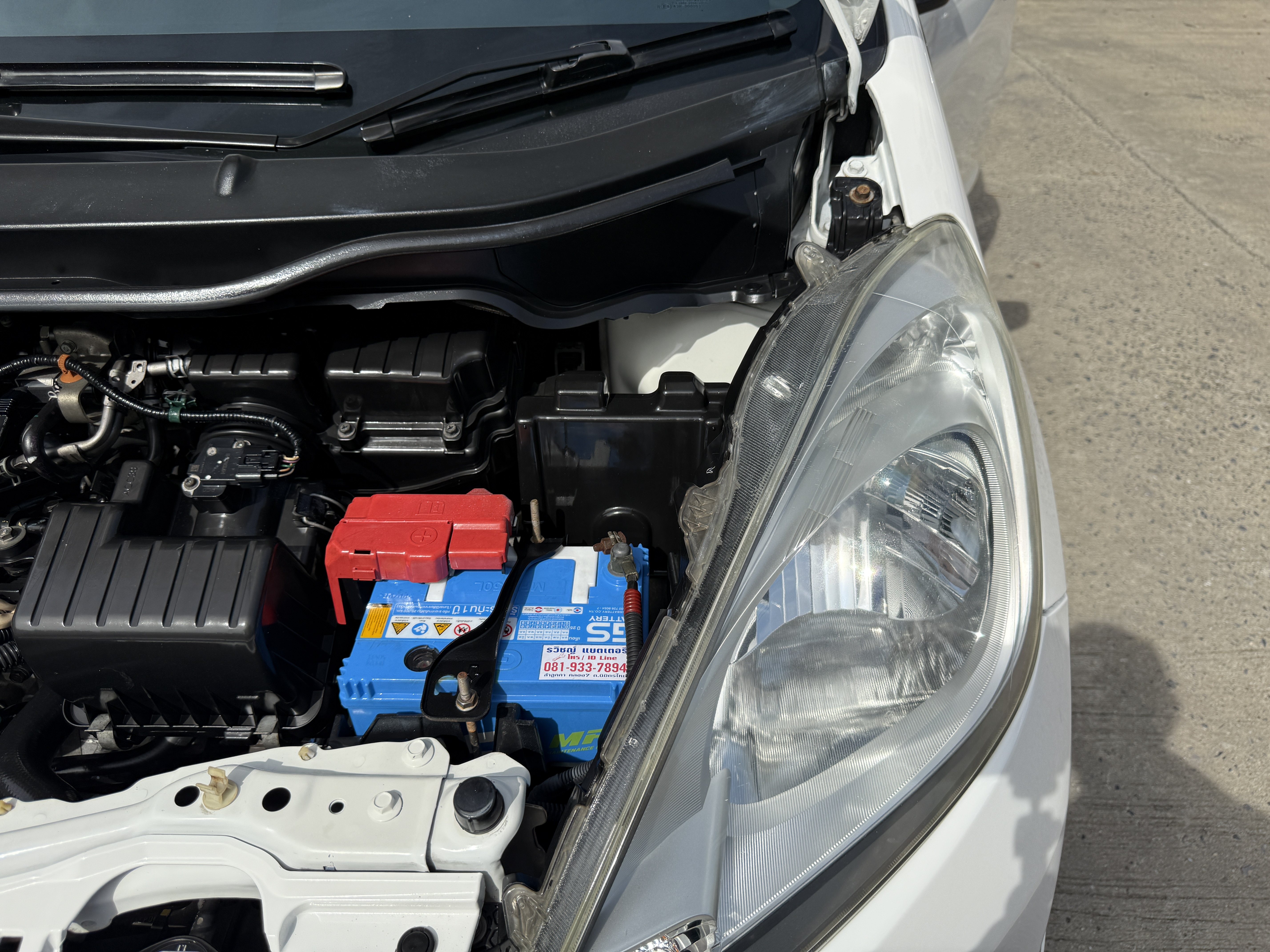 Honda Jazz 1.5 V At 2012 ขาว