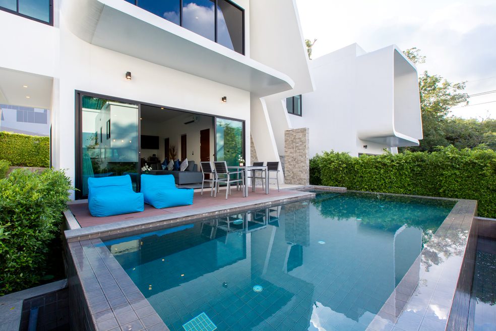 For Sale : Naiharn Luxury Pool Villa, 2 Bedroom 3 Bathroom