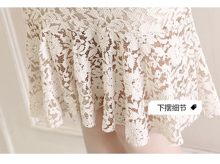 ชุดเดรสสั้นผ้าลูกไม้สีครีมแขนยาวข้อศอกระบายสวยๆ