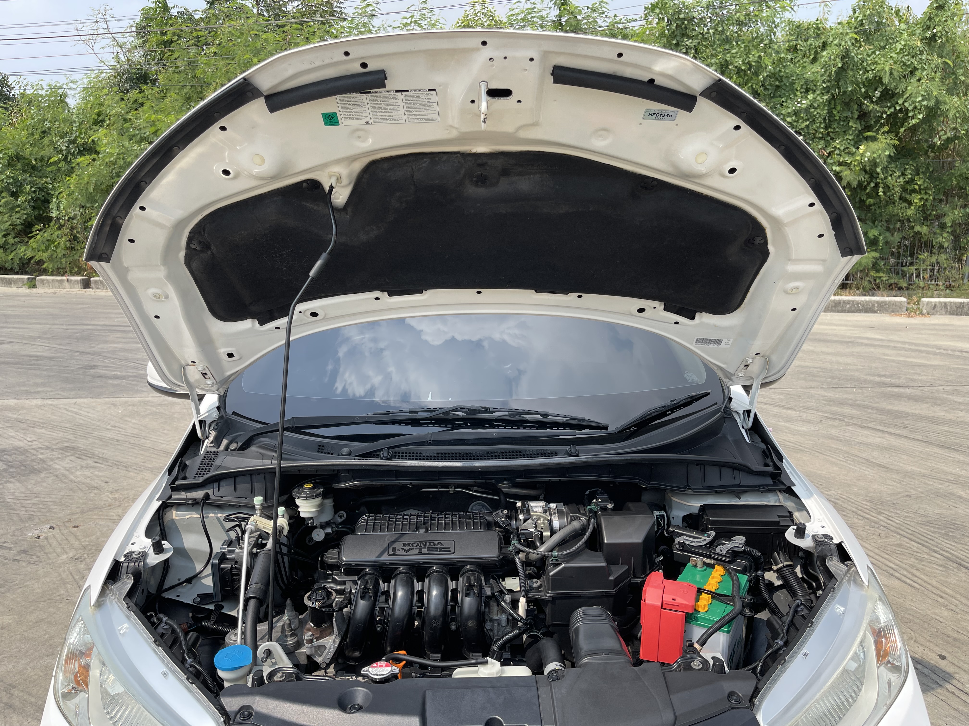 Honda City 1.5 V At 2014 ขาว