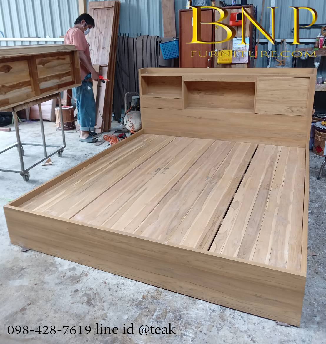 เตียงนอนโมเดิร์น 6 ฟุต ไม้สัก รุ่น ไซรัส