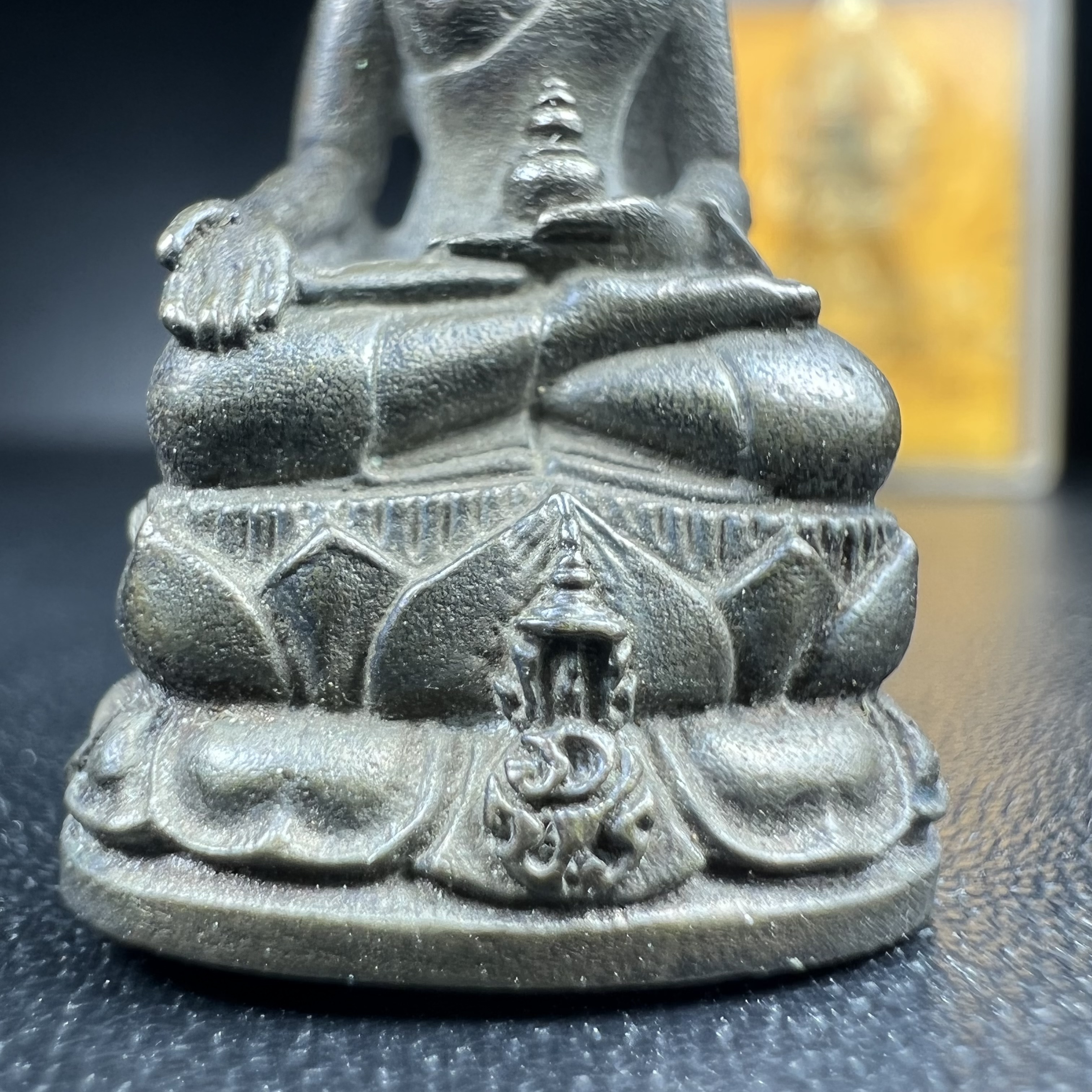 พระกริ่งไพรีพินาศ ภปร. รุ่นแรกของประเทศไทย วัดปทุมวนาราม ปี2535 เนื้อนวโลหะ นิยม งดงามกล่องครบ (ในหลวงรัชกาลที่9เสด็จเททอง)(1ใน3000องค์)หายาก