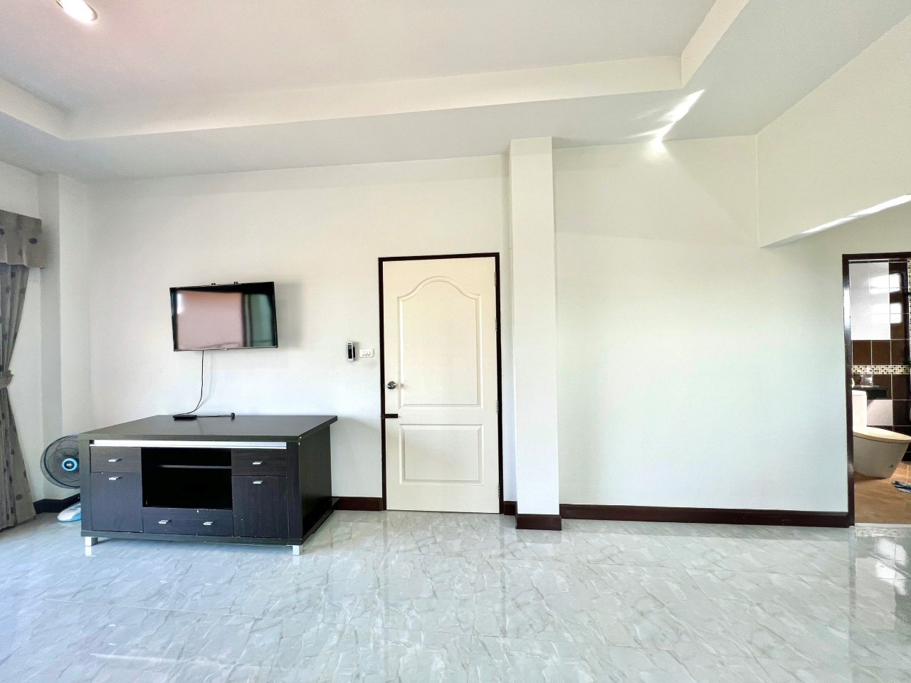 For Sale : Wichit, 3-Storey detached house, 7 Bedrooms 7 Bathrooms