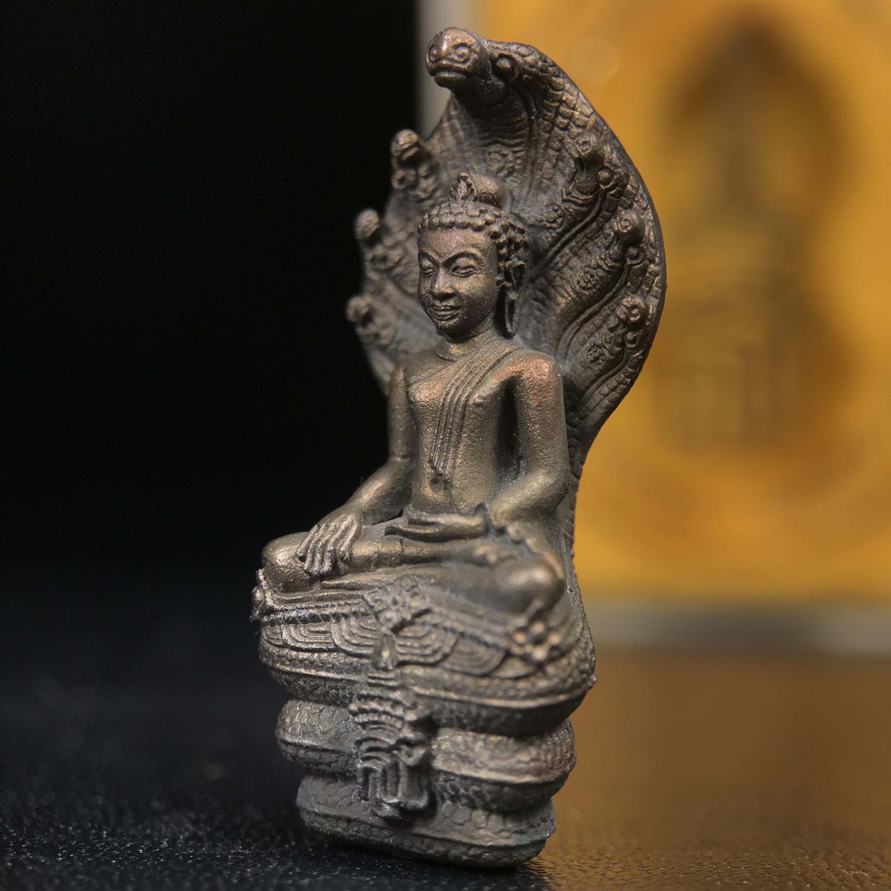 พระพุทธรูปนาคปรกปางมารวิชัย สธ. เนื่องวโรกาสสมเด็จพระเทพรัตนราชสุดาฯทรงเจริญพระชนมายุครบ 3รอบ ปี2534 พระกริ่งนวโลหะ พิธีพุทธาภิเษก ณ วัดบวรนิเวศวิหาร โดยมีสมเด็จพระญาณสังวรสมเด็จพระสังฆราชเป็นองค์ประธาน(พิธีใหญ่ มวลสารดี พุทธศิลป์งดงาม)อุดมวลสารผงจิตรลดา