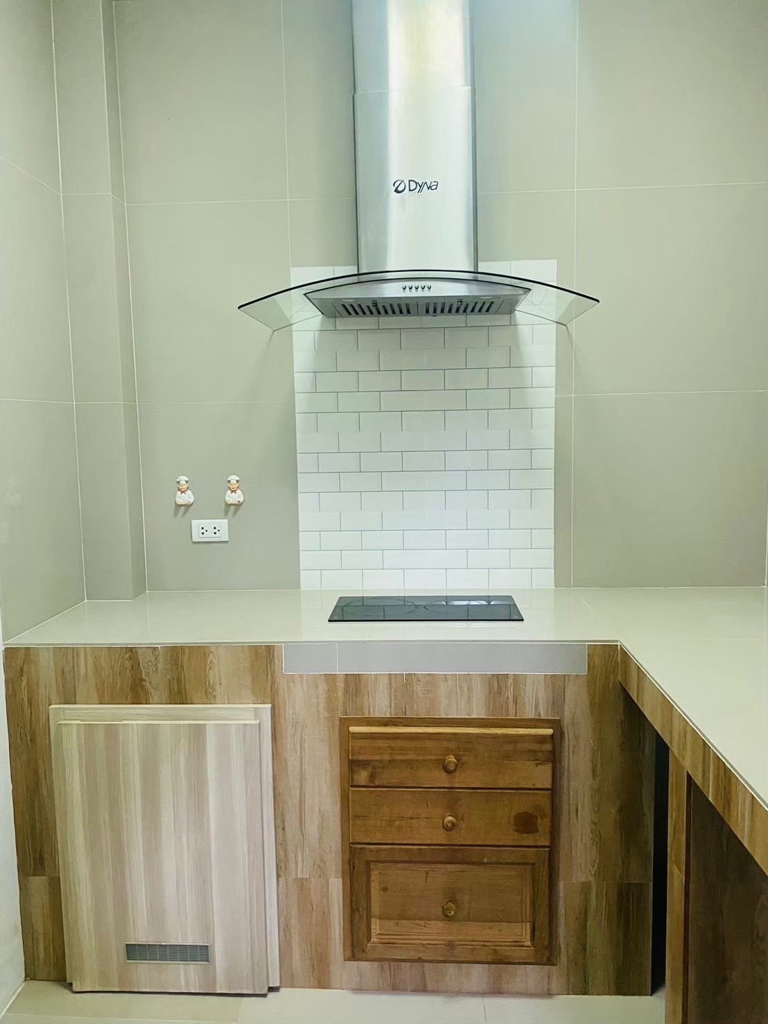 For Rent : Kohkaew, 2-story semi-detached house, 3 bedrooms 3 bathrooms