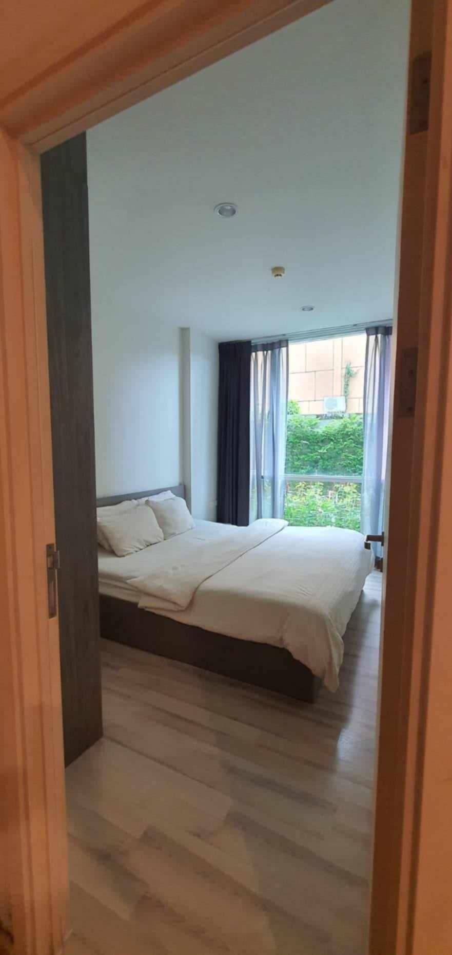 For Rent : Wichit, The Base Downtown, 1 Bedroom 1 Bathroom, 1st , Garden View.