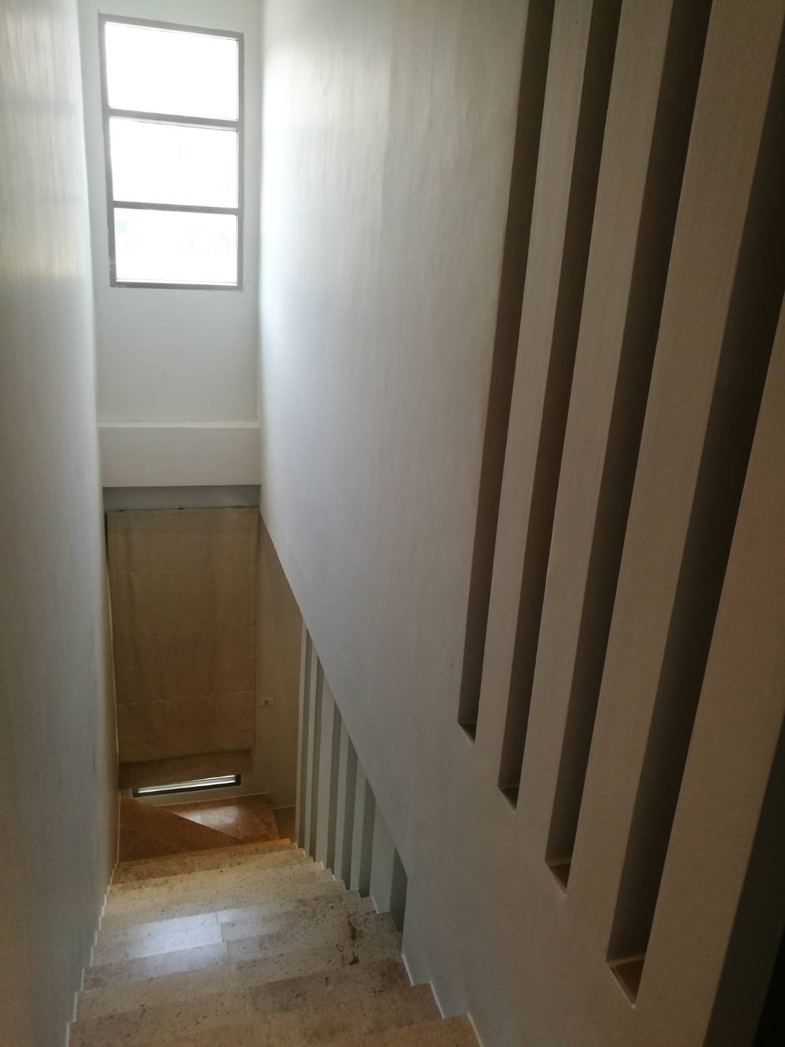 For Rent : Phuket Town 3 bedrooms, 3 bathrooms 132 Sq.m