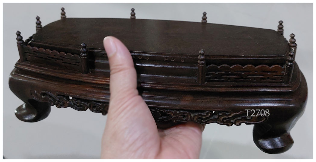 💥SALE!💥กี๋หรือฐานไม้มีซุ้มรั้ว สี่เหลี่ยมผืนผ้า หน้าท๊อปยาว21cmx8.5cm