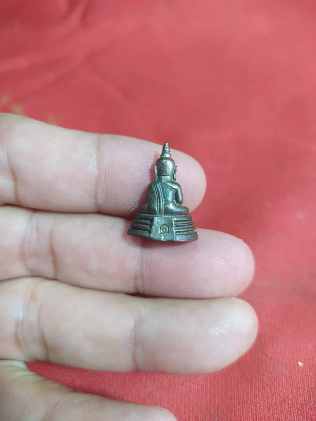 รูปหล่อหลวงพ่อโสธรหล่อสนามหลวง พ.ศ.2549