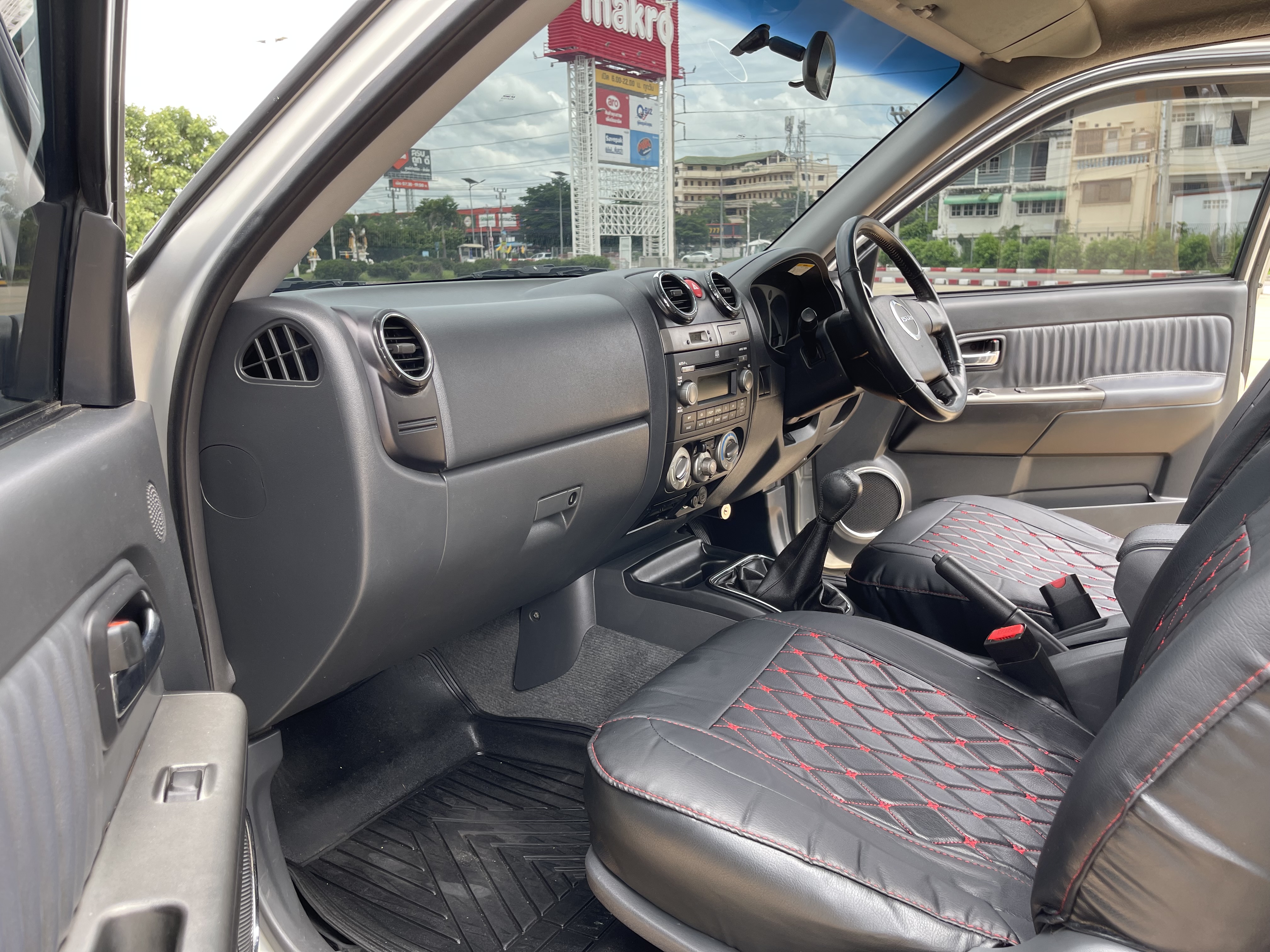 Isuzu Dmax Cab SLX 2.5 2010 เงิน