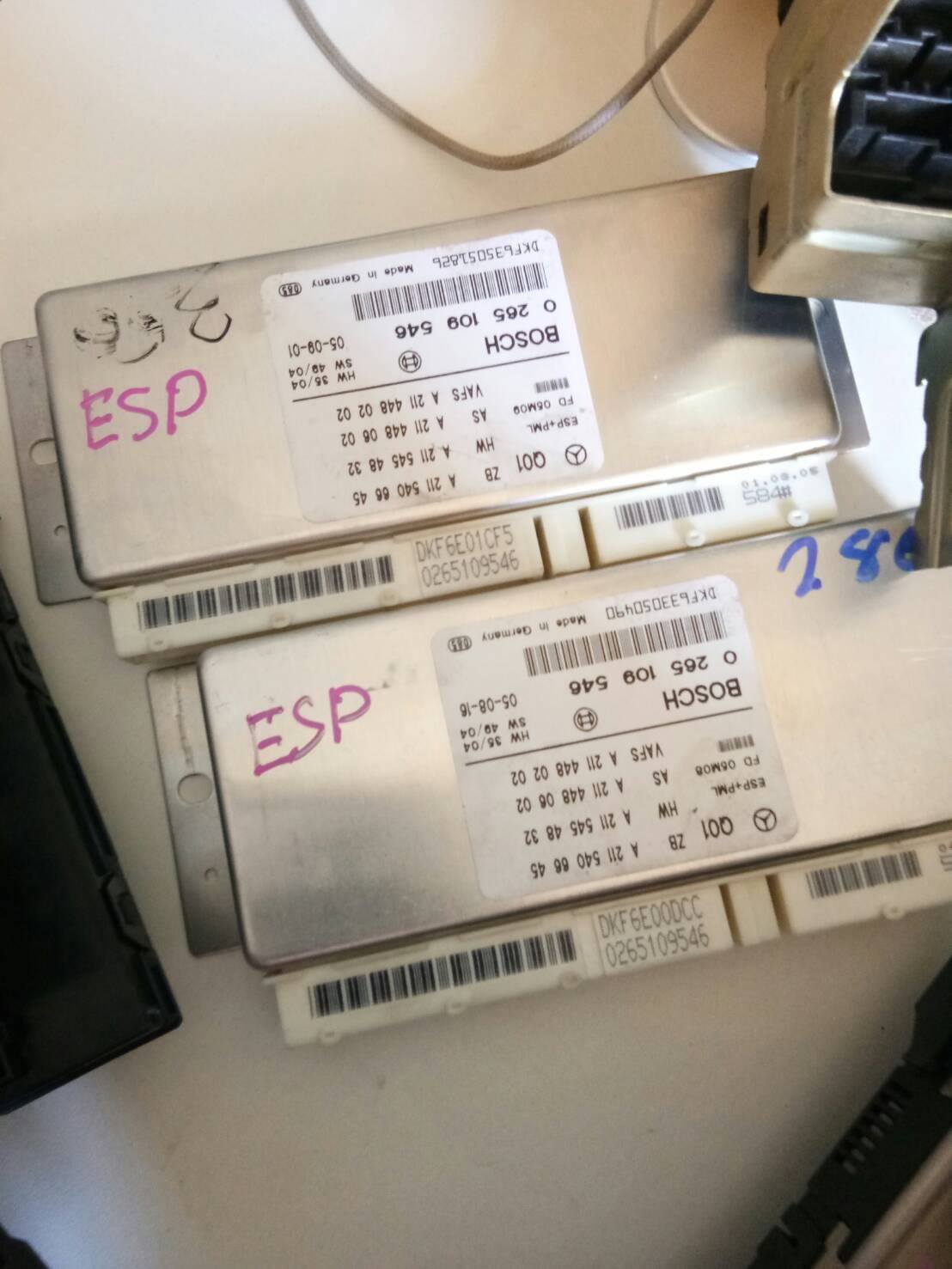 กล่องESP BENZ W211