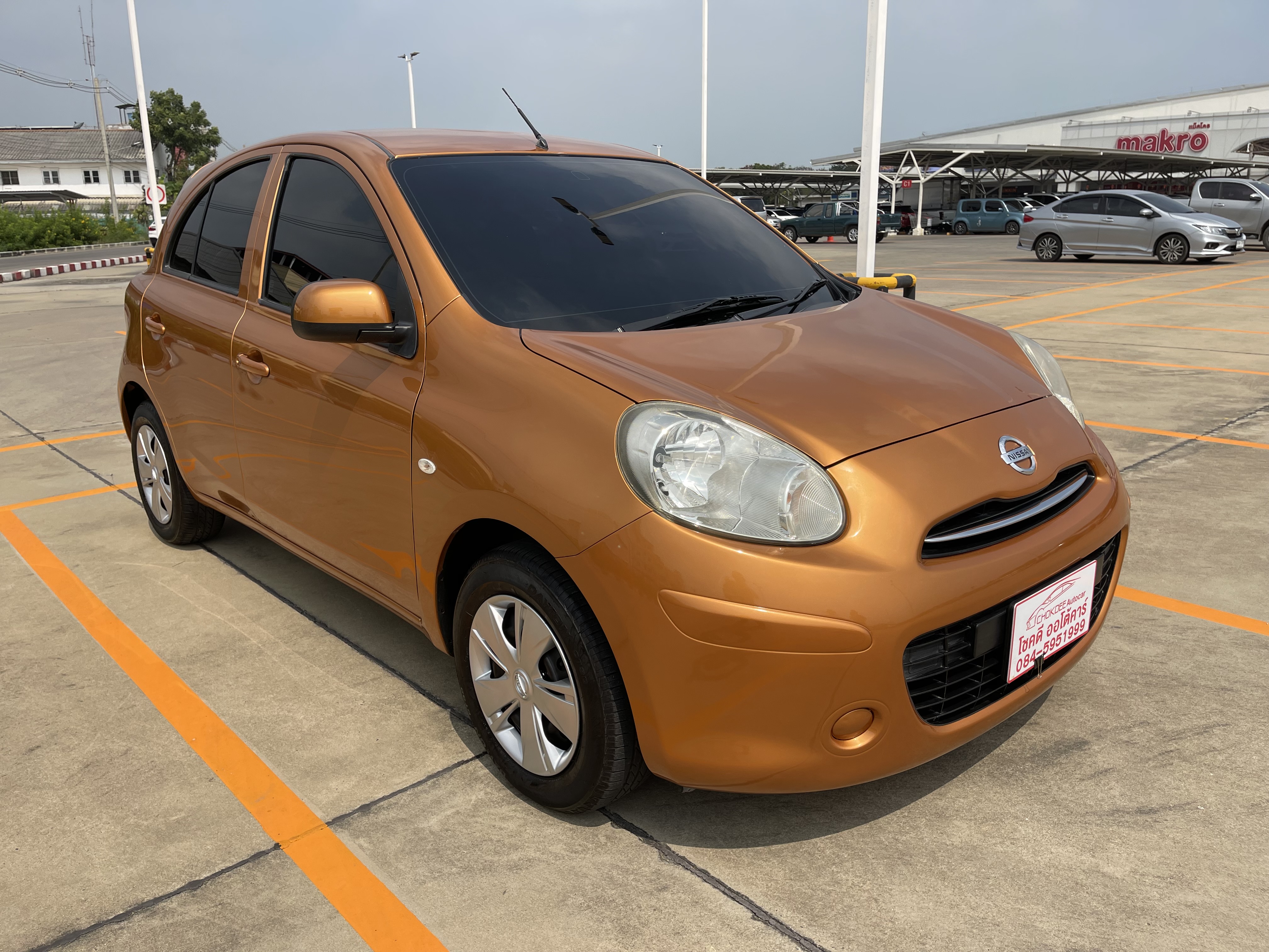 Nissan March 1.2 EL At 2012 ส้ม