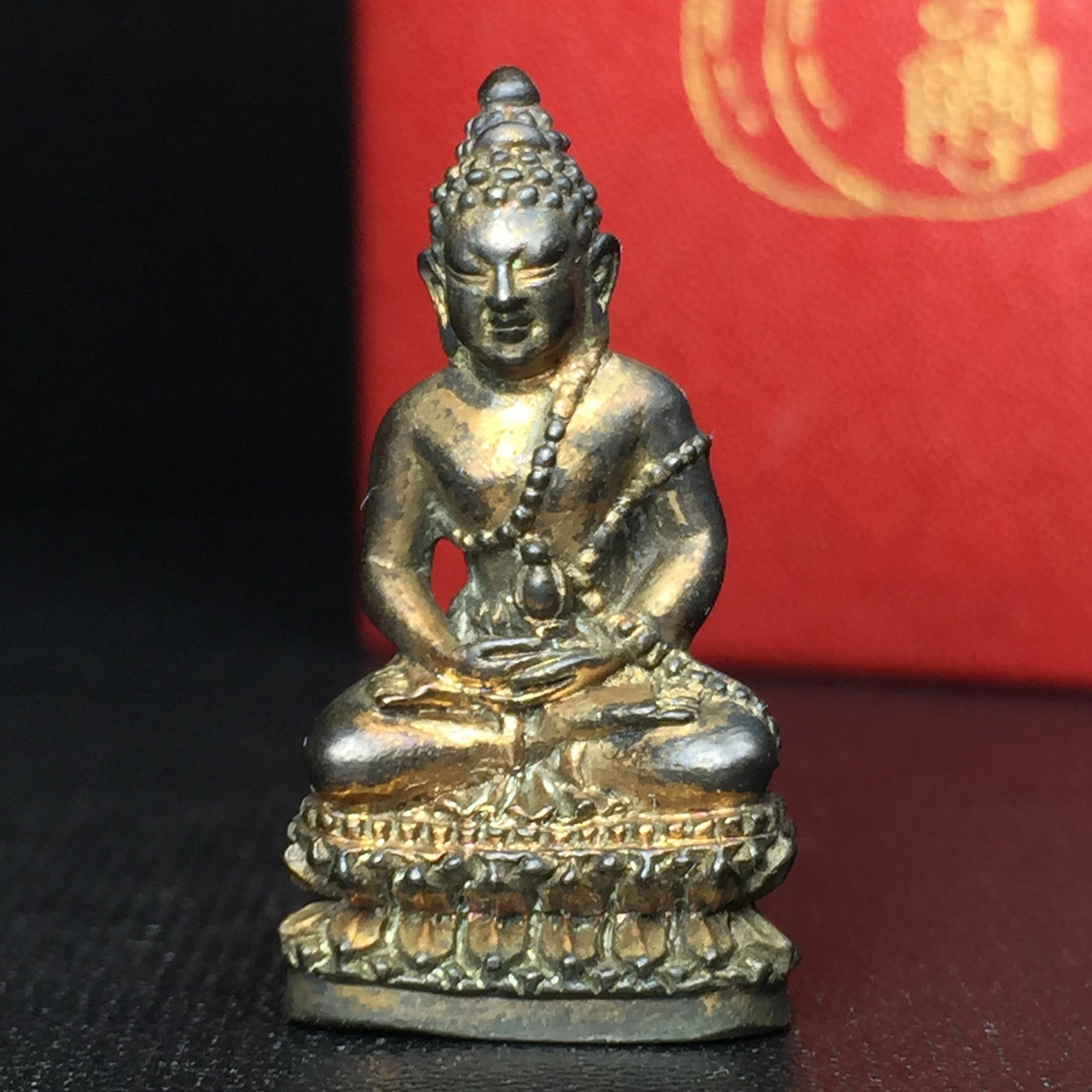 พระกริ่งโภคทรัพย์ วัดบวรนิเวศ ปี2535 เนื้อนวโลหะ(สมเด็จพระญาณสังวร พระสังฆราชสกลมหาสังฆปรินายกเสด็จเททอง)(พระนามมหามงคลพระราชทานให้ อุดมด้วยทรัพย์อันเป็นมงคล อุดมด้วยโชคลาภ และโภคทรัพย์ ดั่งมีถุงเงินถุงทองเก็บโชคลาภสมปรารถนา)(1ใน2500องค์)