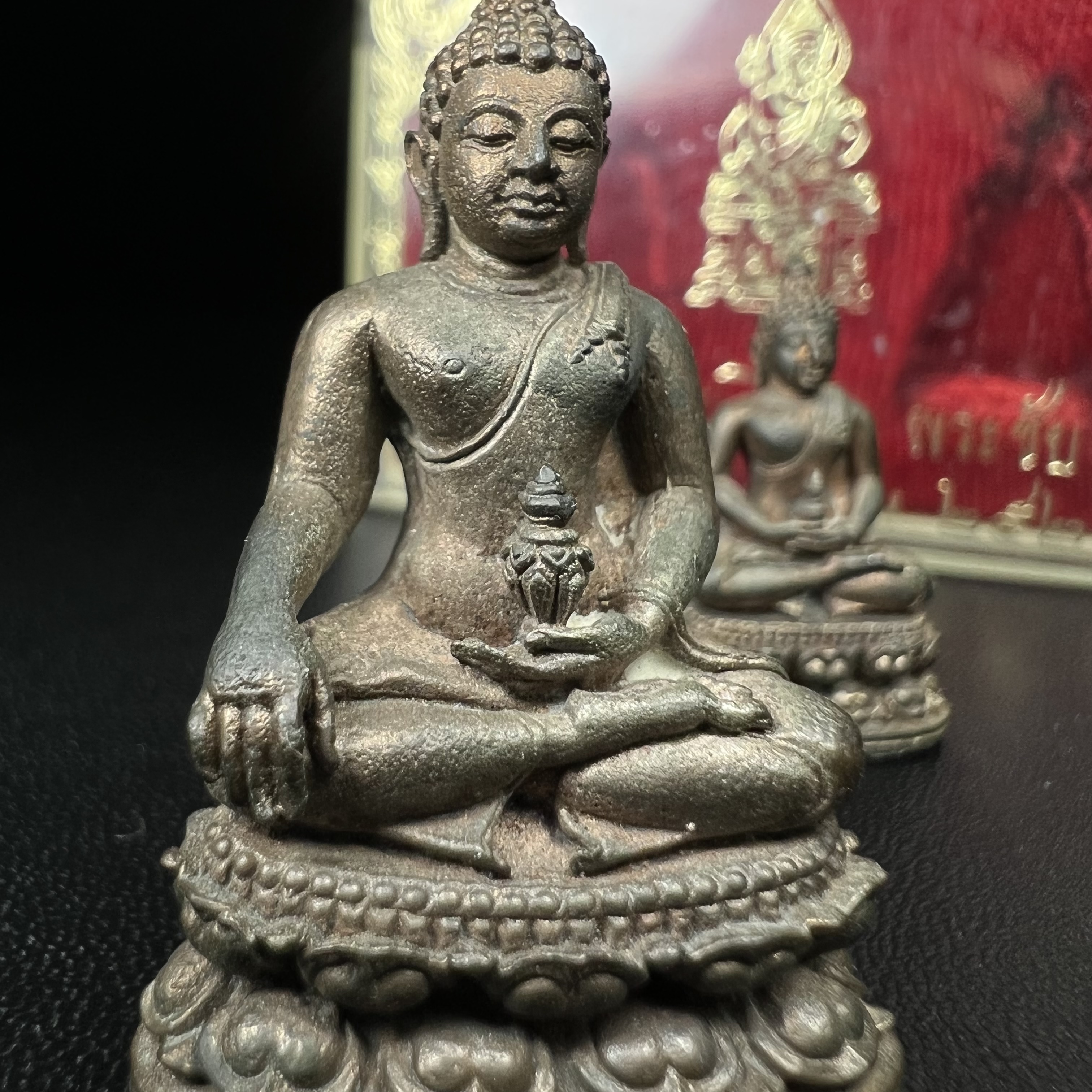 พระกริ่ง-พระชัยวัฒน์อธิบดี ปี2525 ของดีอัยการ (มีไว้บูชาเลื่อนยศเลื่อนตำแหน่งทุกท่าน)(1ใน 2525 ชุด)