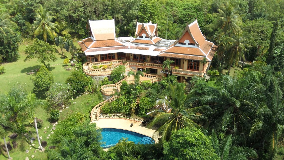 For Rent : Layan Beach Luxury Thai-Style Villa, 7 bedrooms 8 bathrooms
