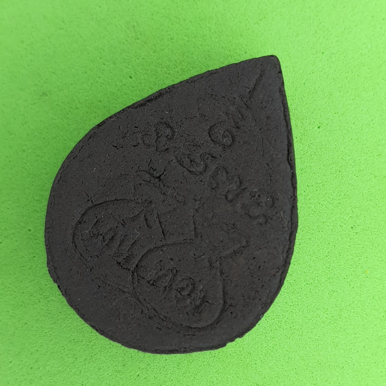 พระเครื่อง นางกวัก ฝังตะกรุด เนื้อแร่เหล็กน้ำพี้ นางกวักแท้ ค้าขายดี ให้โชคลาภนางกวักค้าขาย นางกวัก โบราณ นางกวักบูชา