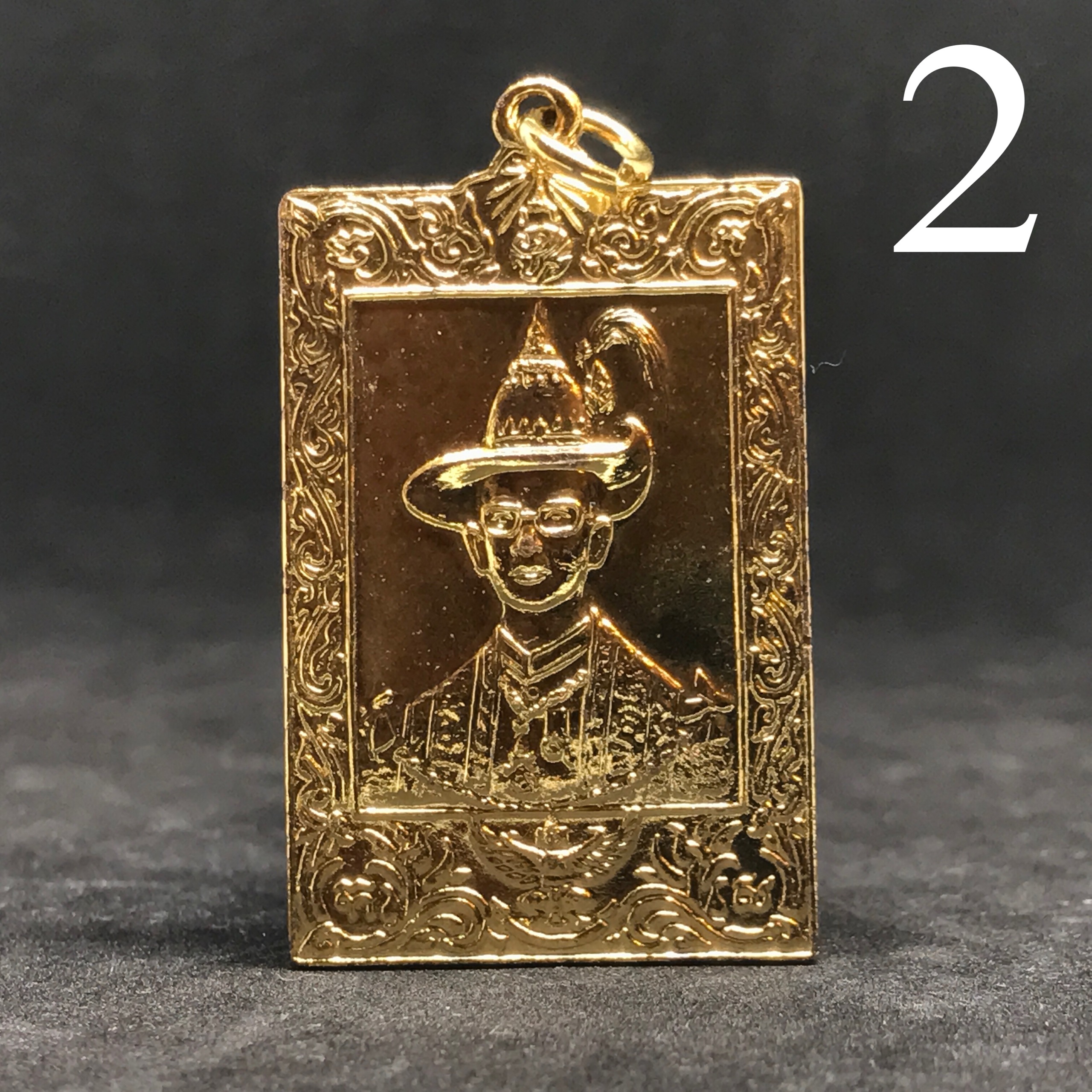 เหรียญบุพพาภิมงคล ภปร. ๔ รอบ ปี ๒๕๑๙(ของดีที่ถูกซ่อนเร้น)(ในหลวงรัชการที่9เสด็จในพิธี)