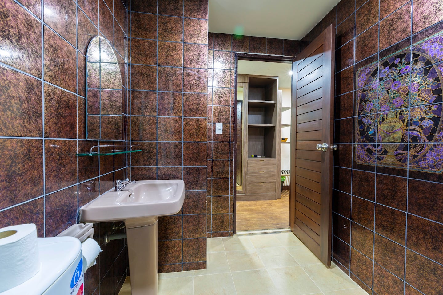 For Rent : Patong Town House 3 Story Sea View 3 bedrooms, 4.5 bathrooms.